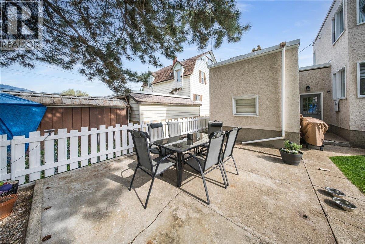2120 Sixth Avenue Property Photo 42