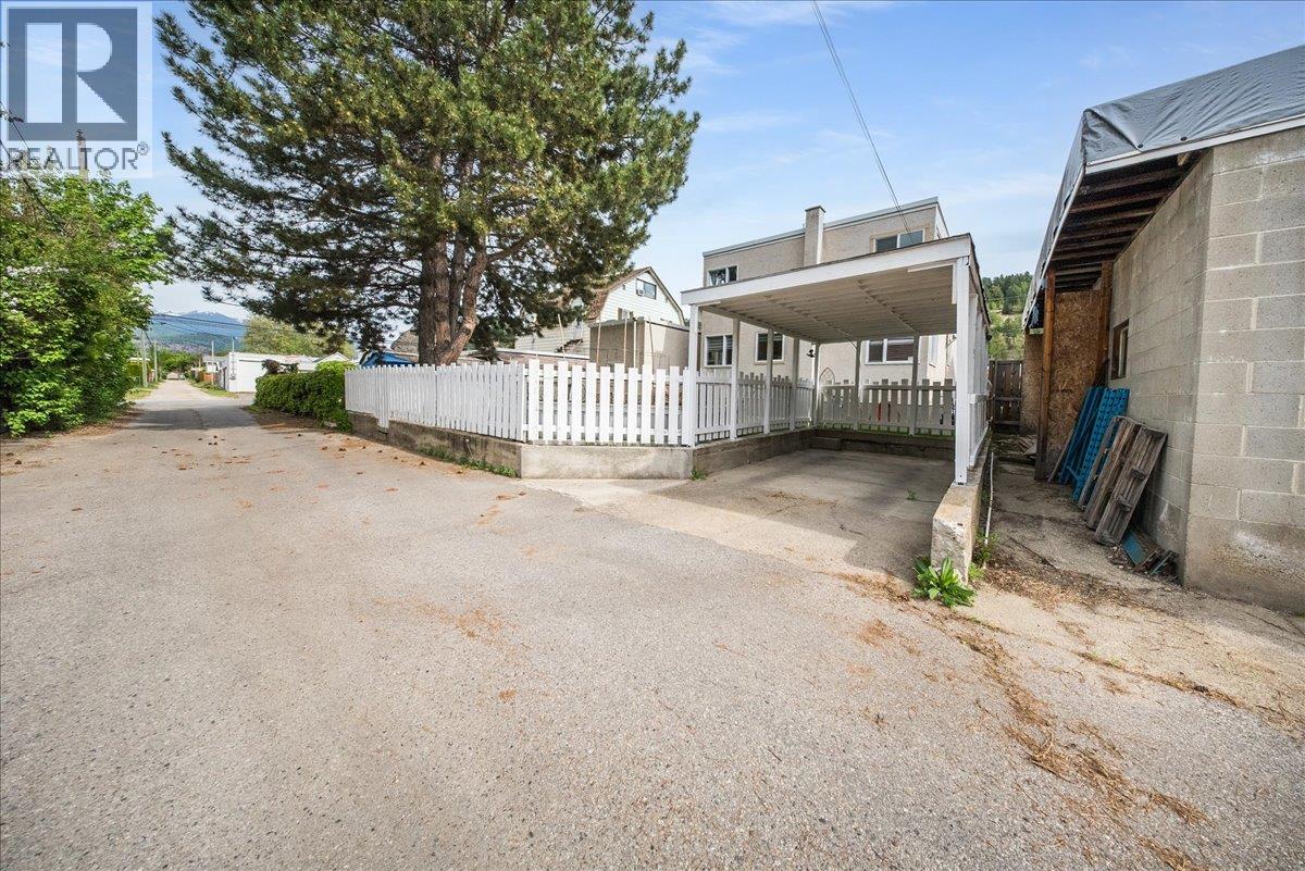 2120 Sixth Avenue Property Photo 45