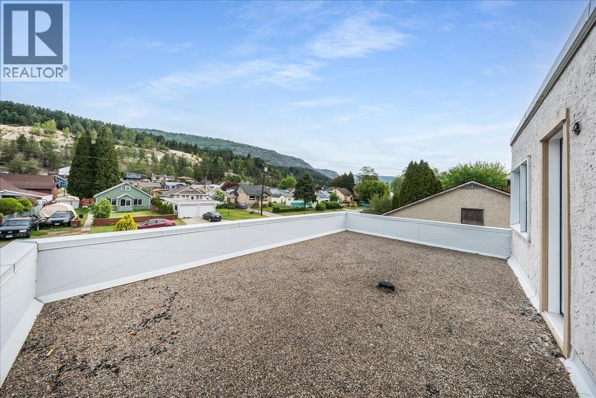 2120 Sixth Avenue Property Photo 48