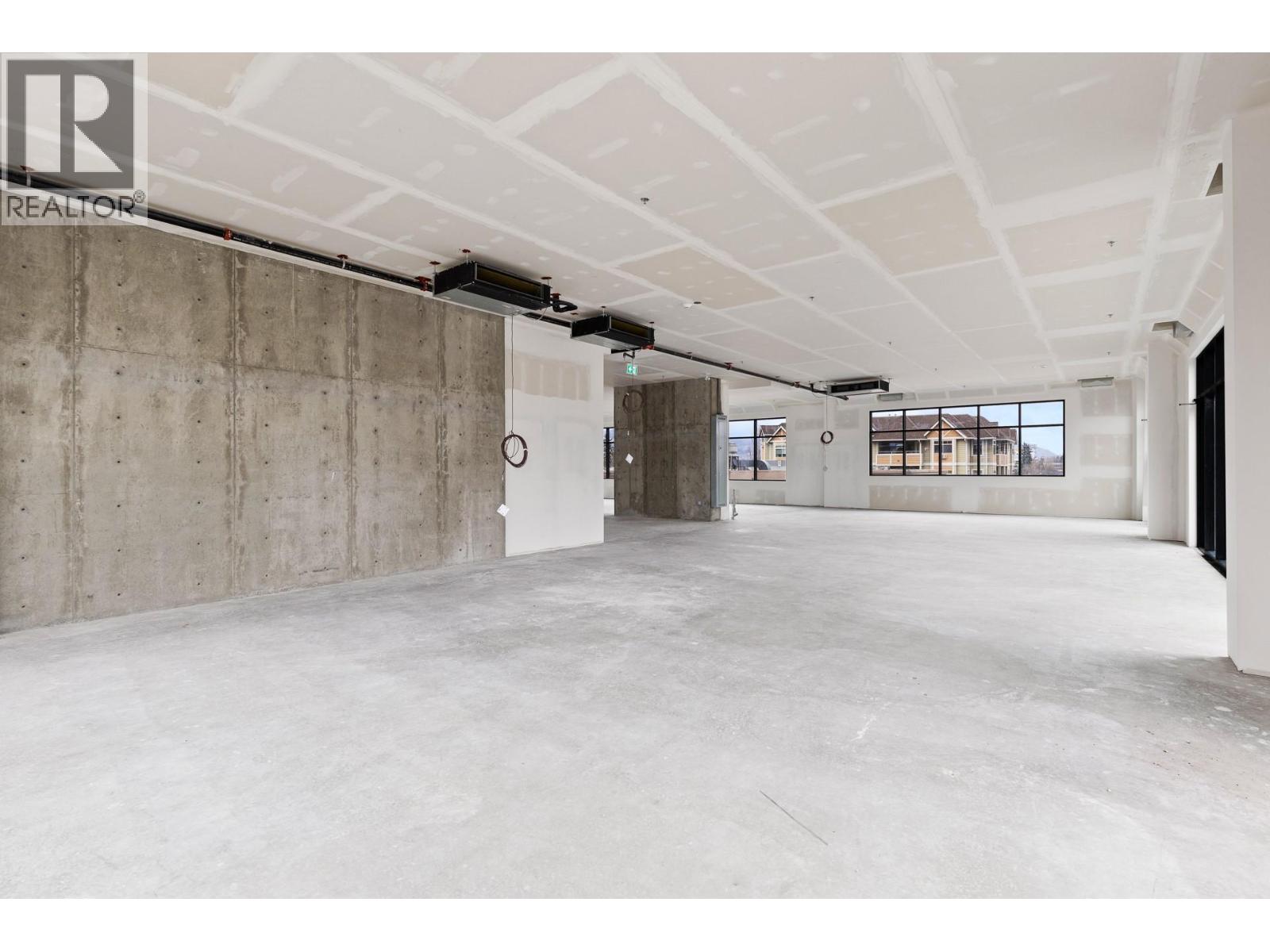 550 Osprey Avenue Unit# 3rd Fl Property Photo 16