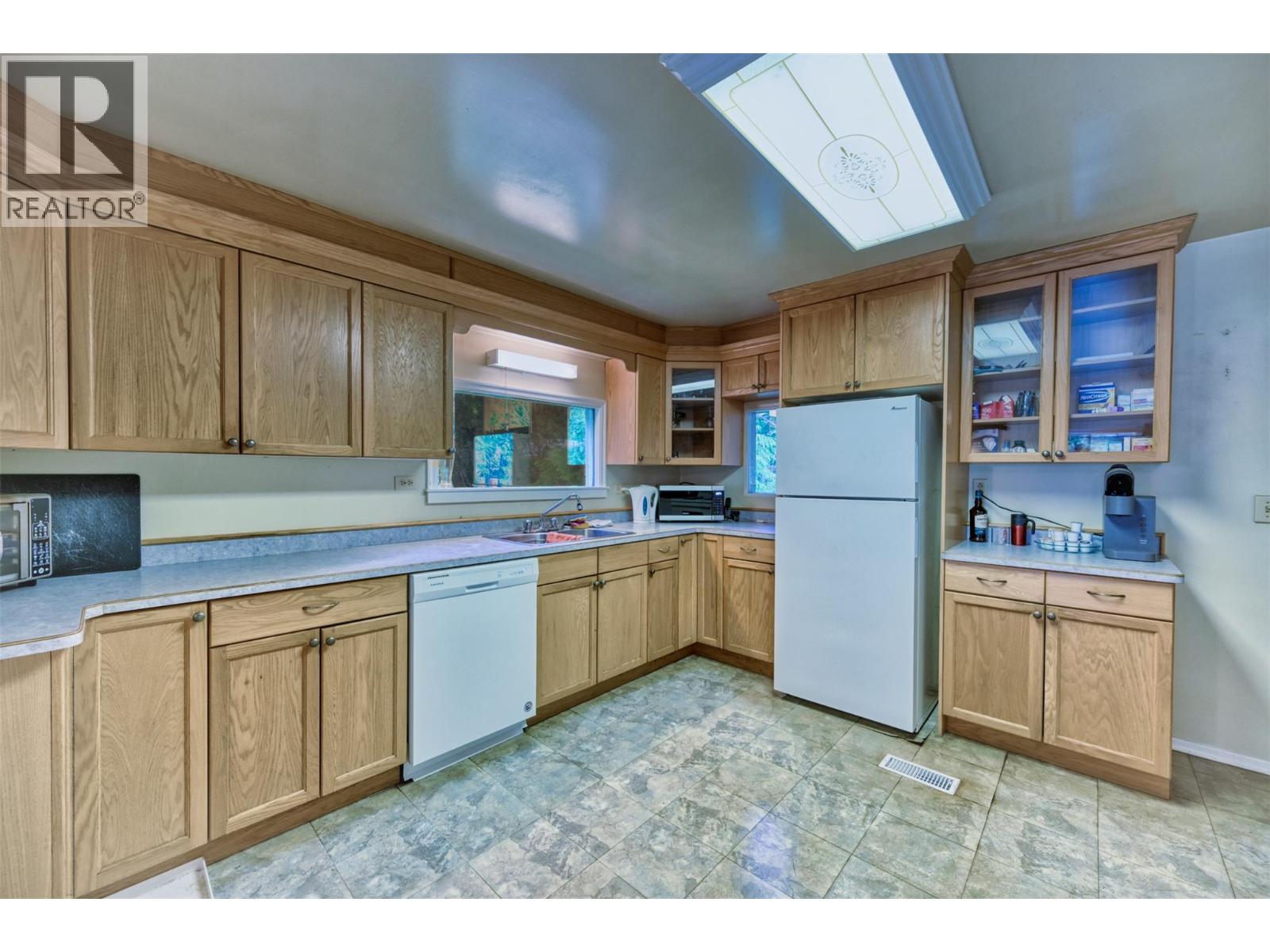 7022 Highway 3a Property Photo 18