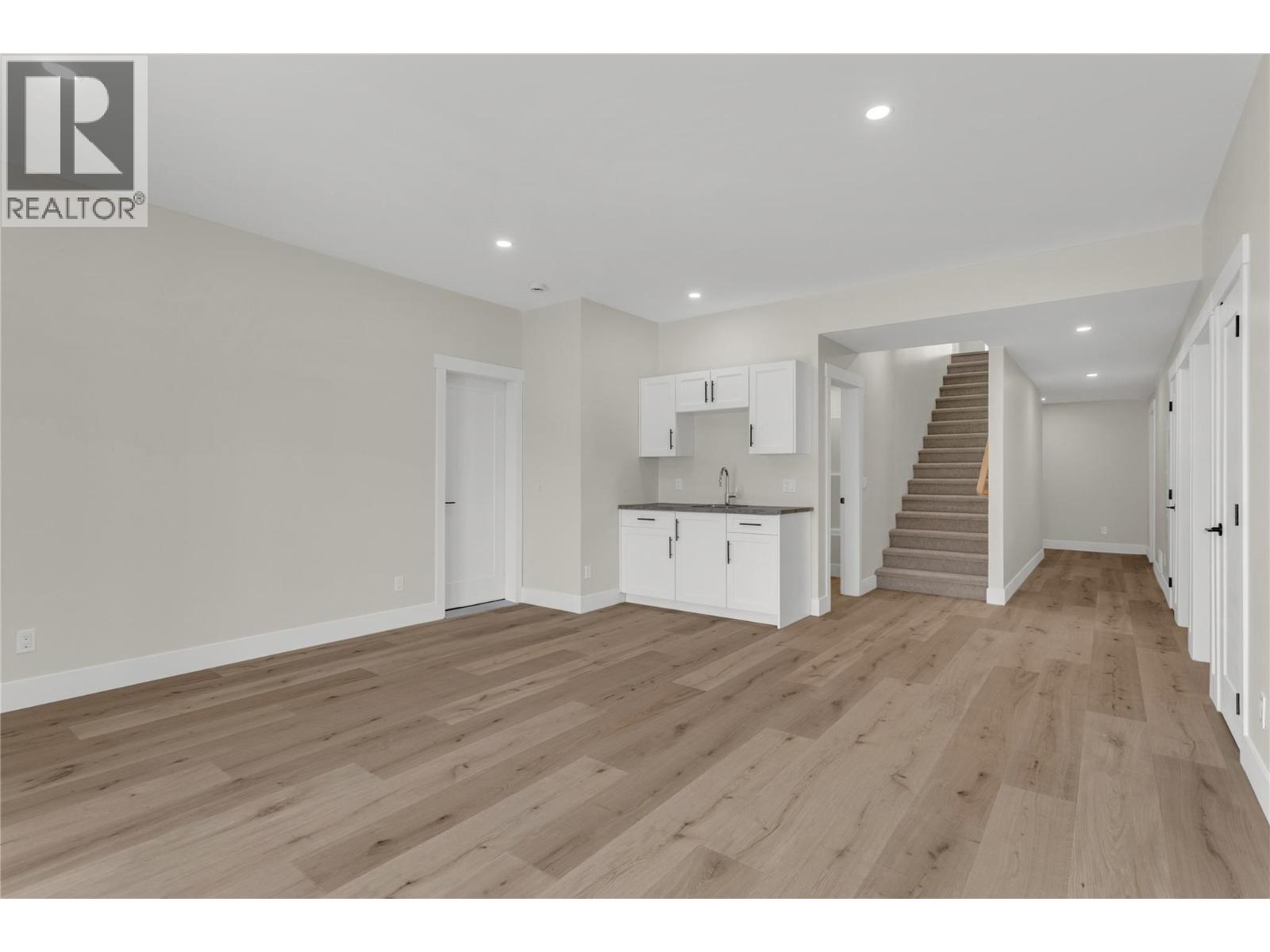 2150 Montenegro Drive Property Photo 17