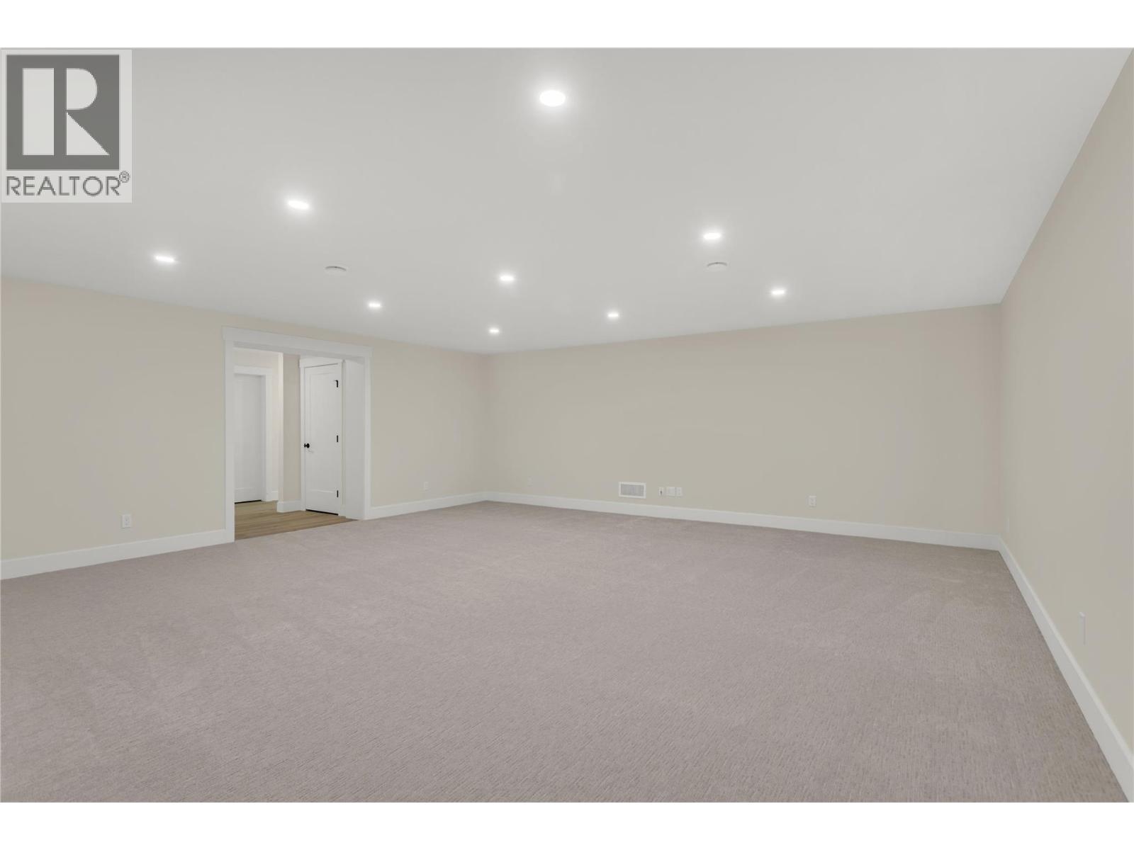 2150 Montenegro Drive Property Photo 65