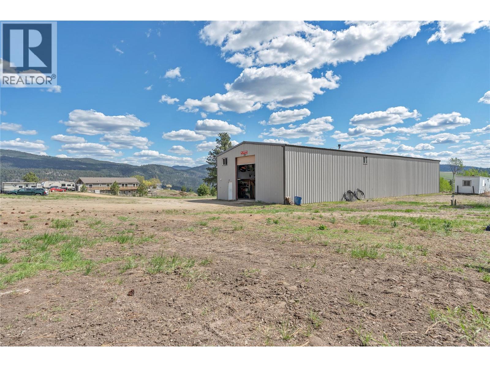 1200 Princeton Summerland Rd Property Photo 10
