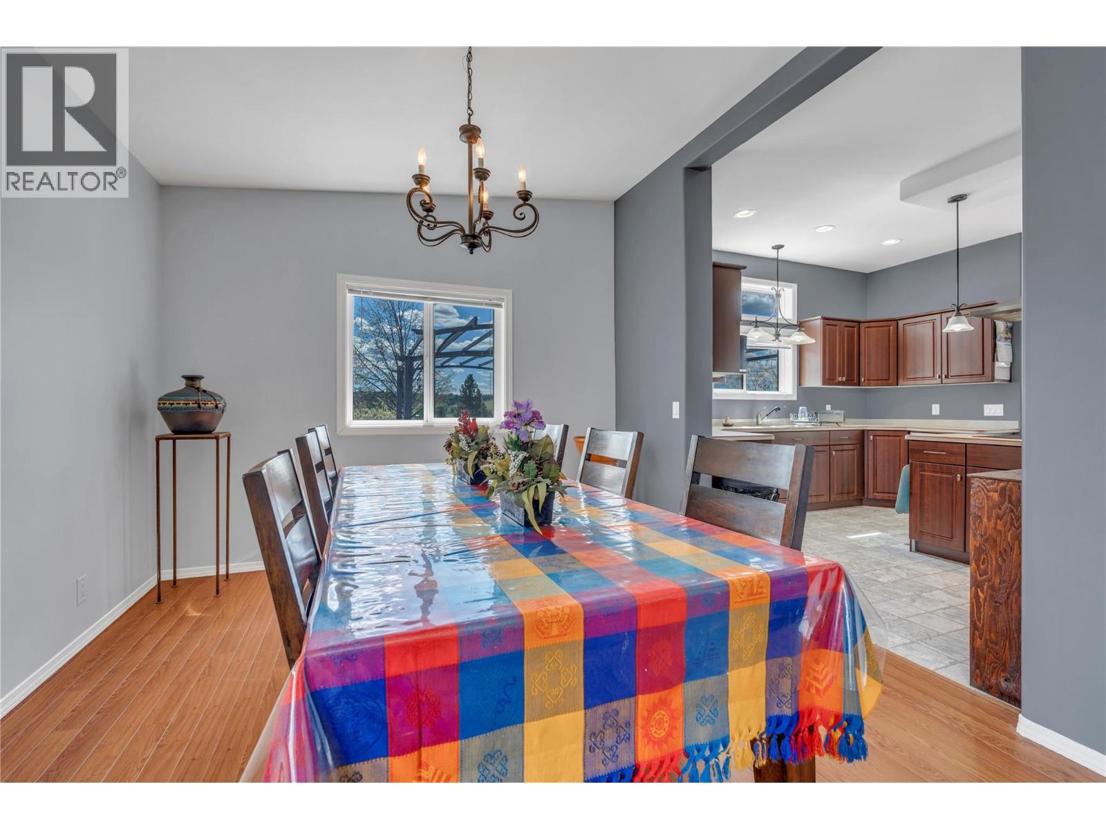 1200 Princeton Summerland Rd Property Photo 15