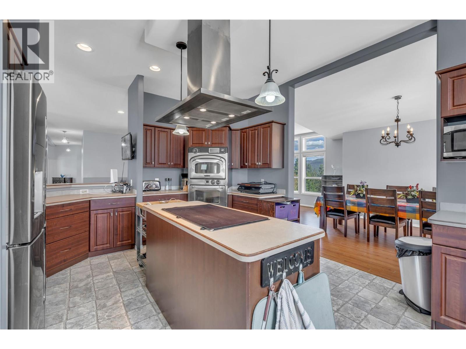 1200 Princeton Summerland Rd Property Photo 19