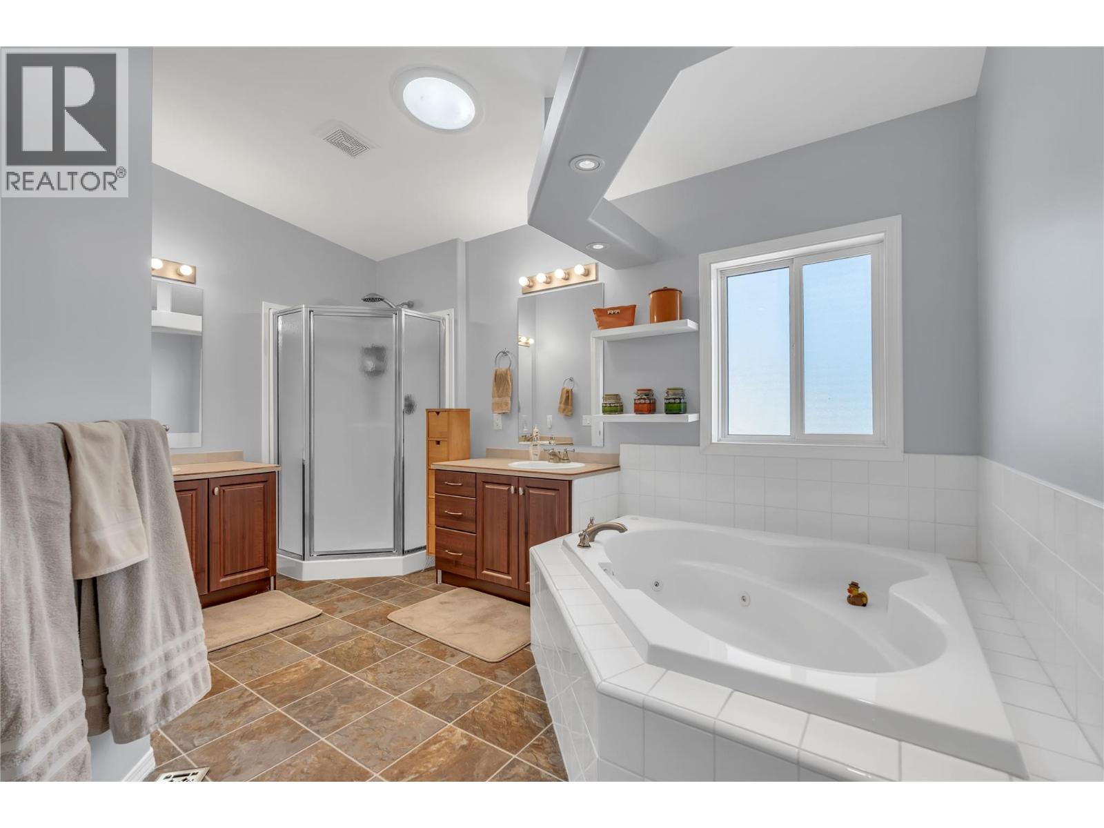1200 Princeton Summerland Rd Property Photo 33