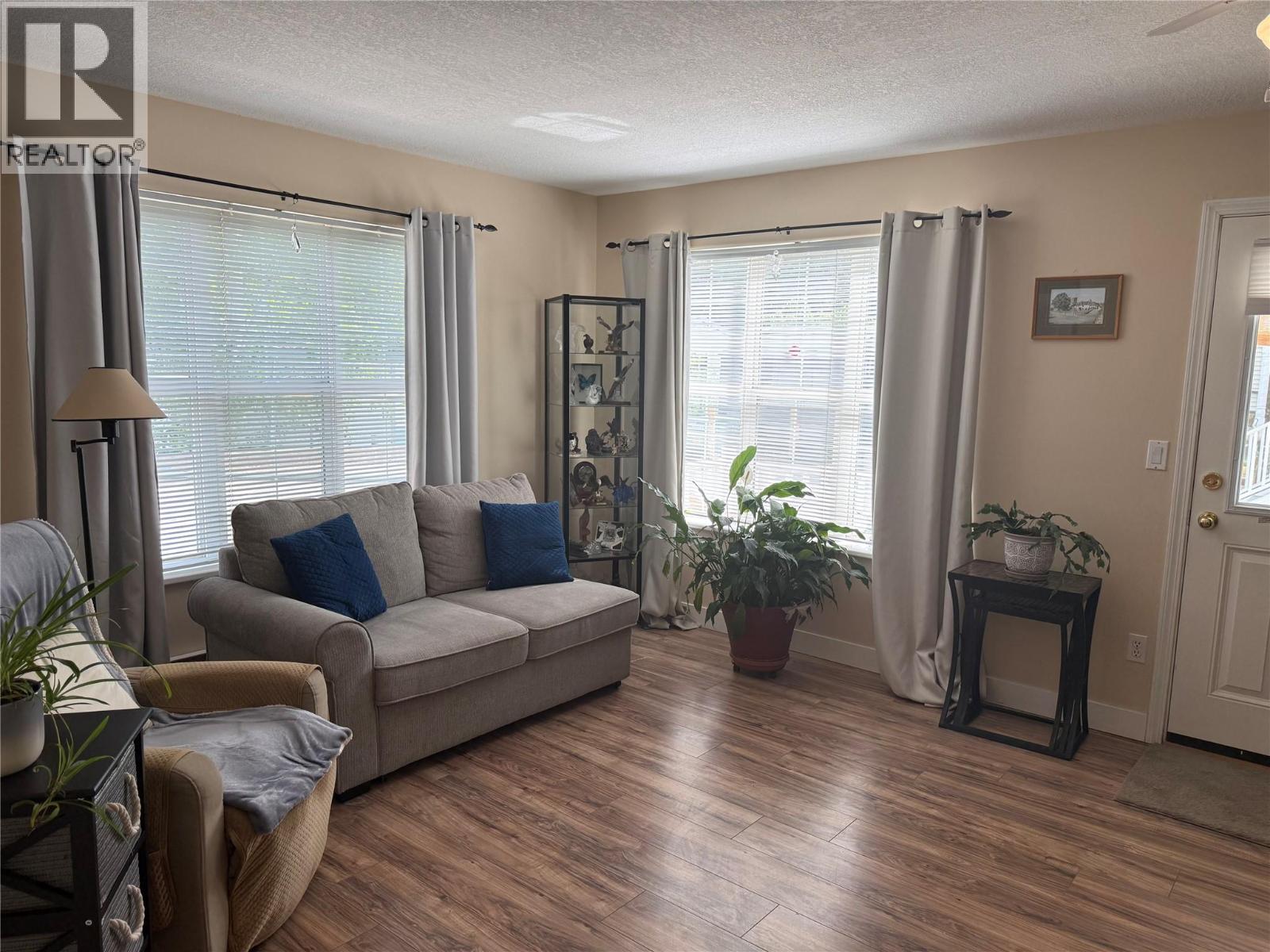 743 Okanagan Avenue Unit# 200 Property Photo 6