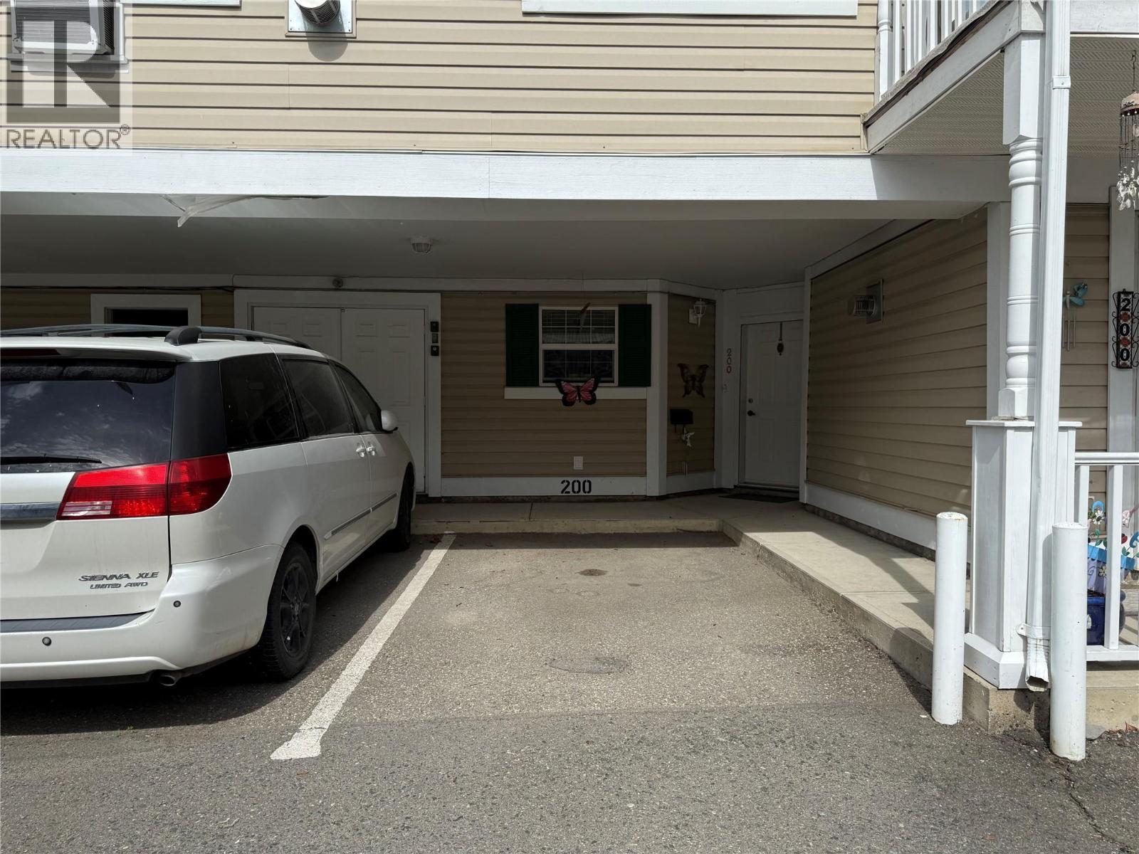 743 Okanagan Avenue Unit# 200 Property Photo 27