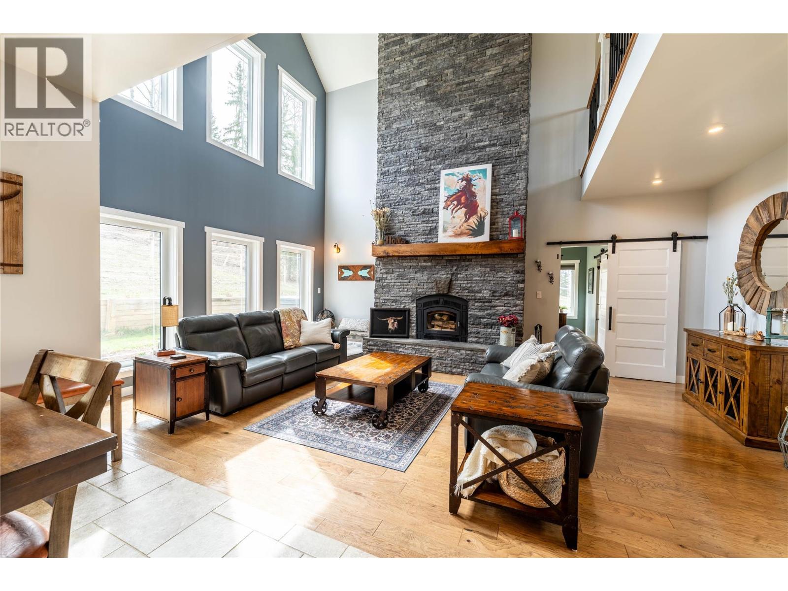 9066 253 Road Property Photo 9