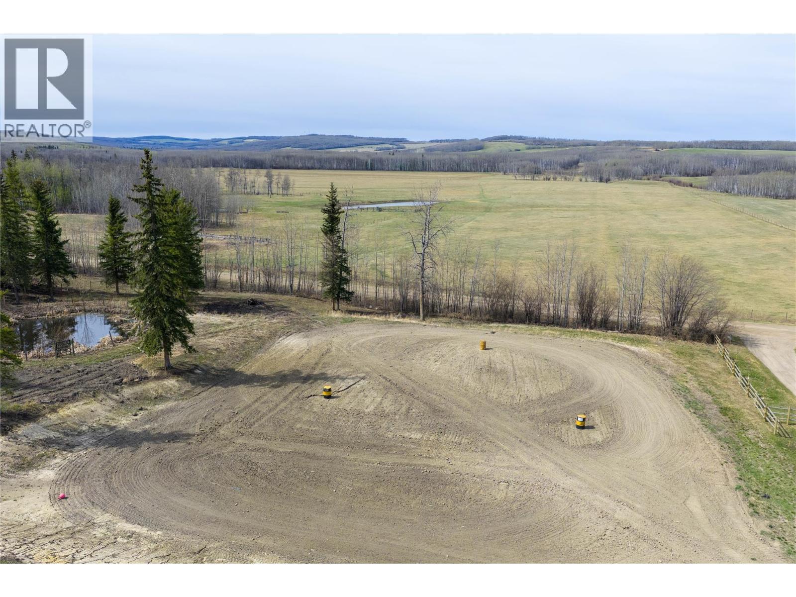 9066 253 Road Property Photo 43
