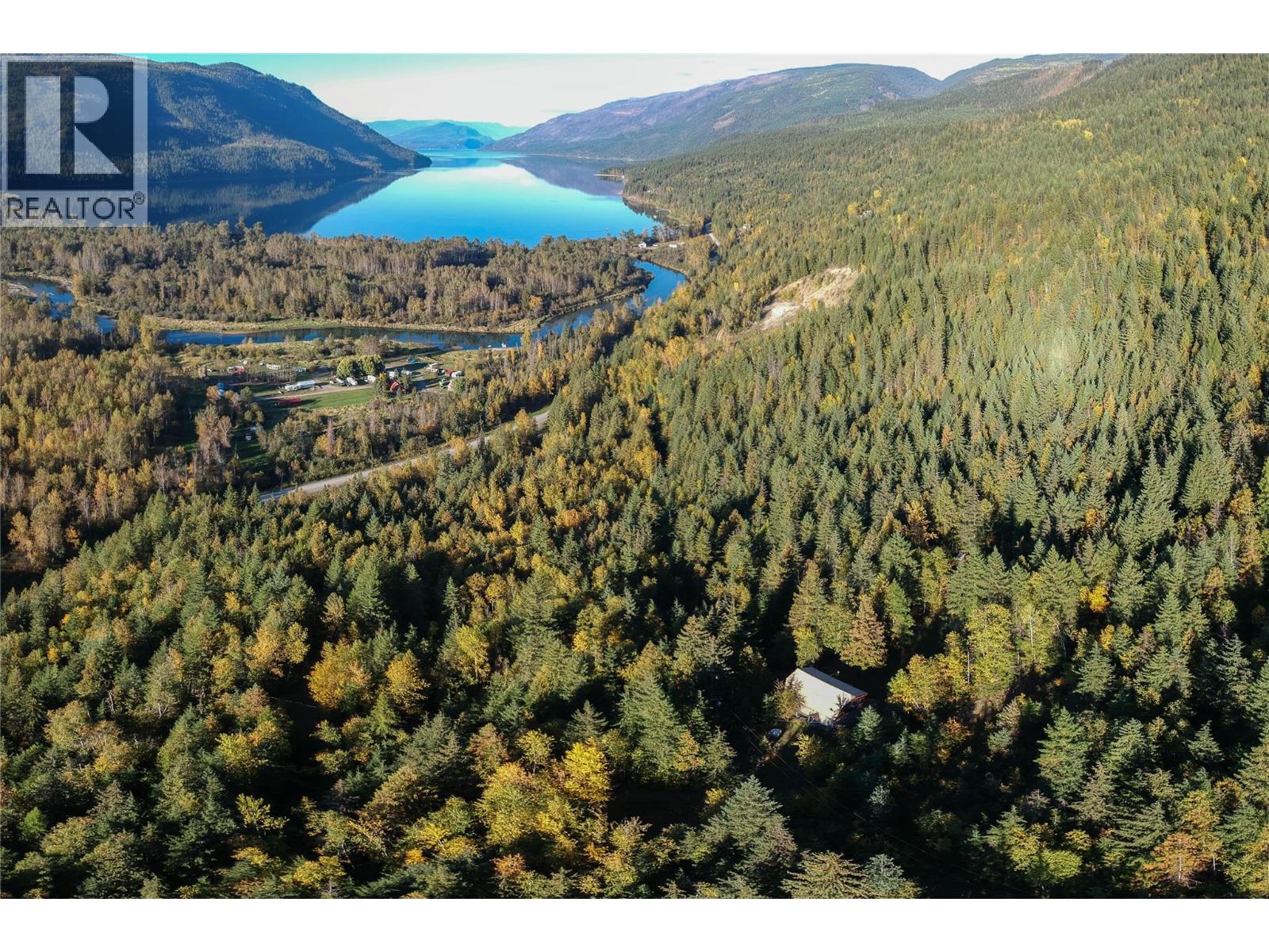 3217 Lumby Mabel Lake Road Property Photo 2