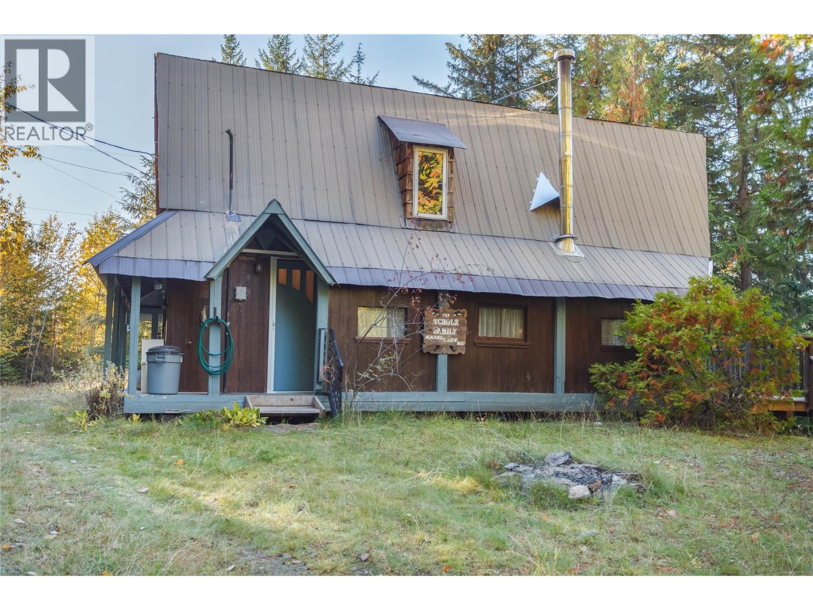 3217 Lumby Mabel Lake Road Property Photo 5