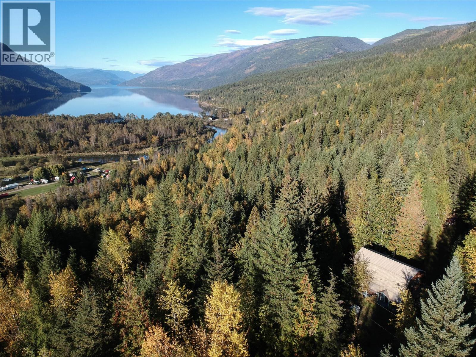 3217 Lumby Mabel Lake Road Property Photo 23