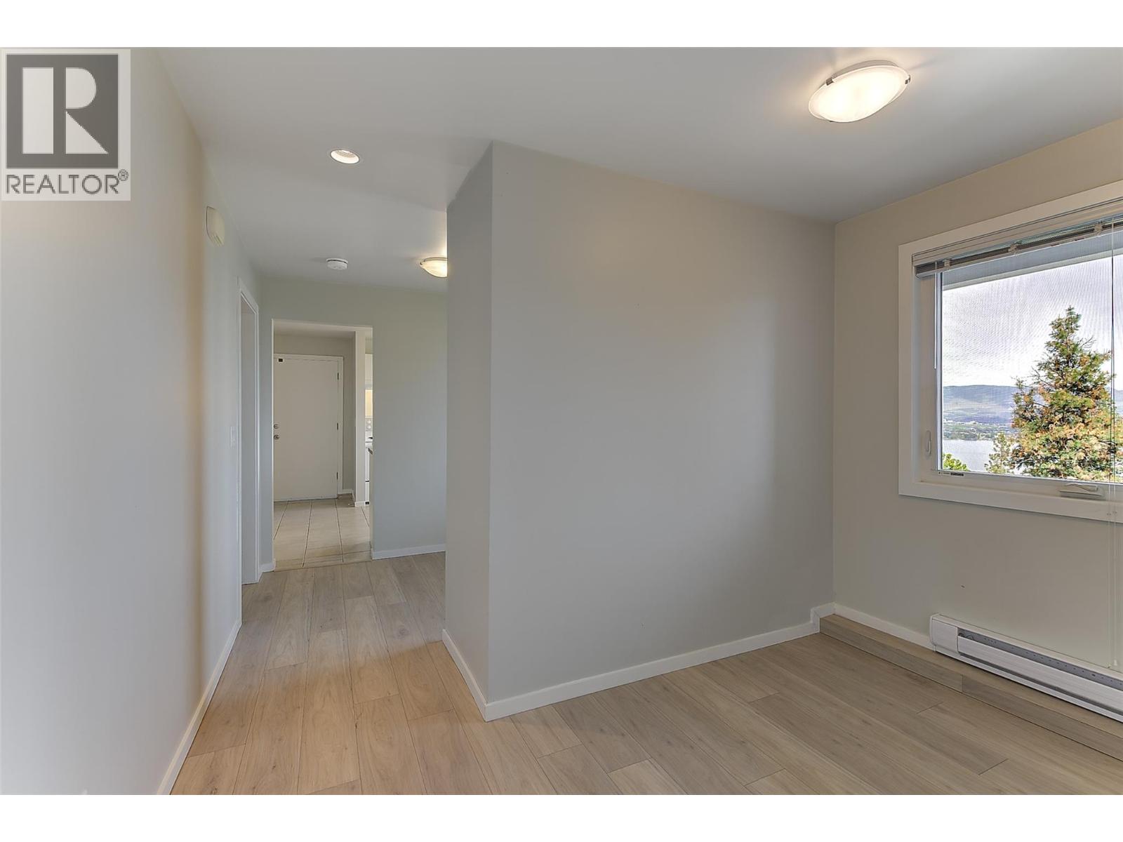 2674 Lakeview Road Property Photo 39
