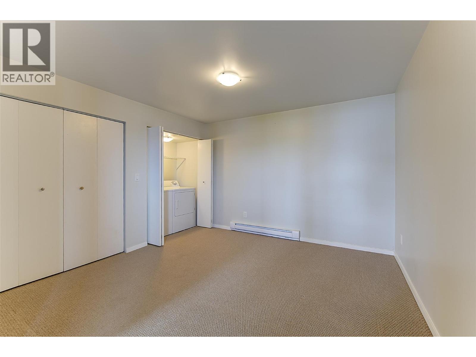 2674 Lakeview Road Property Photo 43