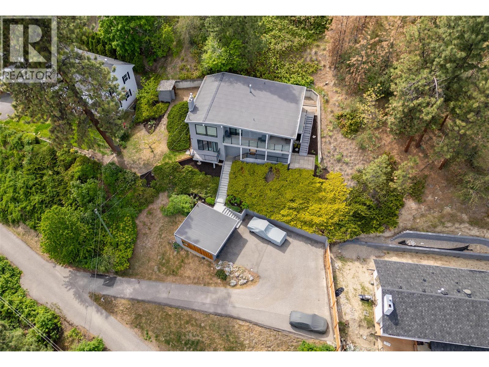 2674 Lakeview Road Property Photo 56