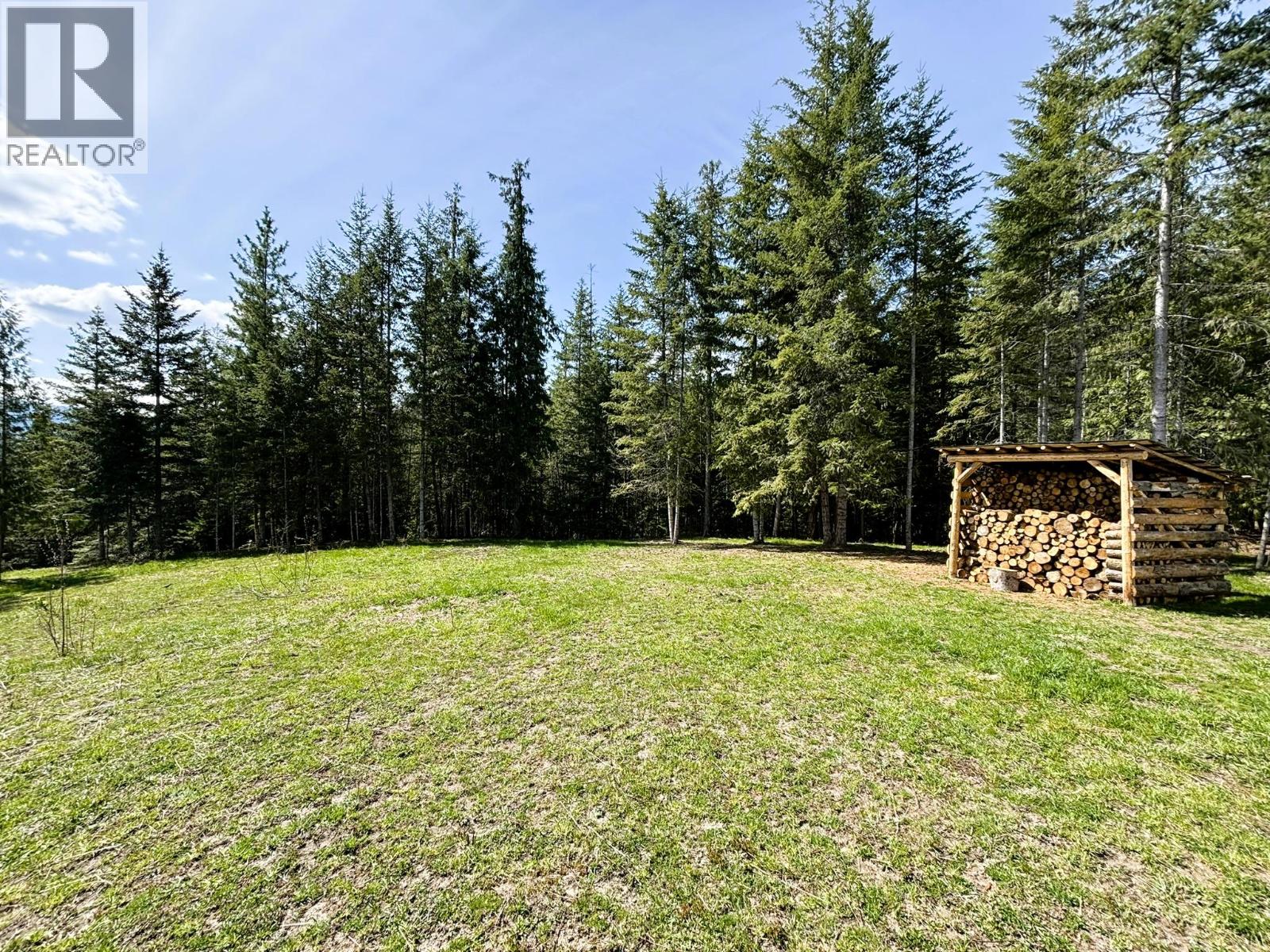 1425 Bobbie Burns Road Property Photo 10