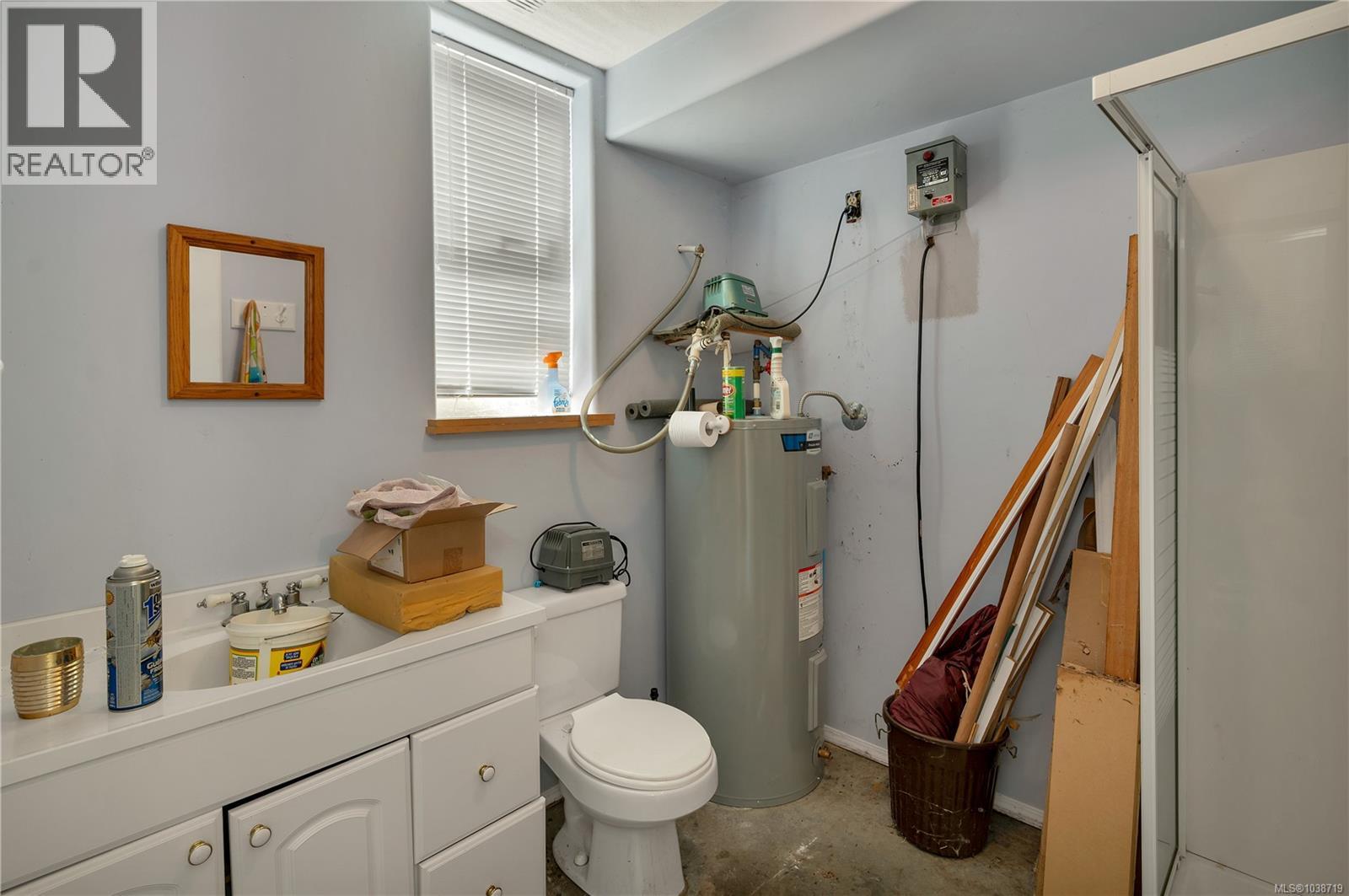 775 Endersby Rd Property Photo 54