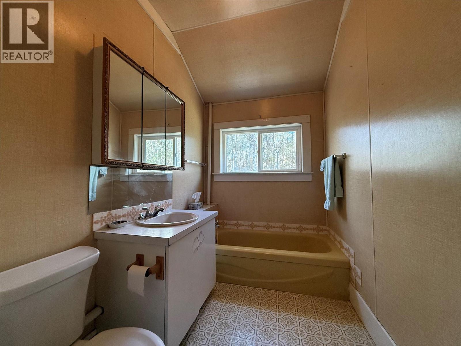 1040a 49 Highway Property Photo 14