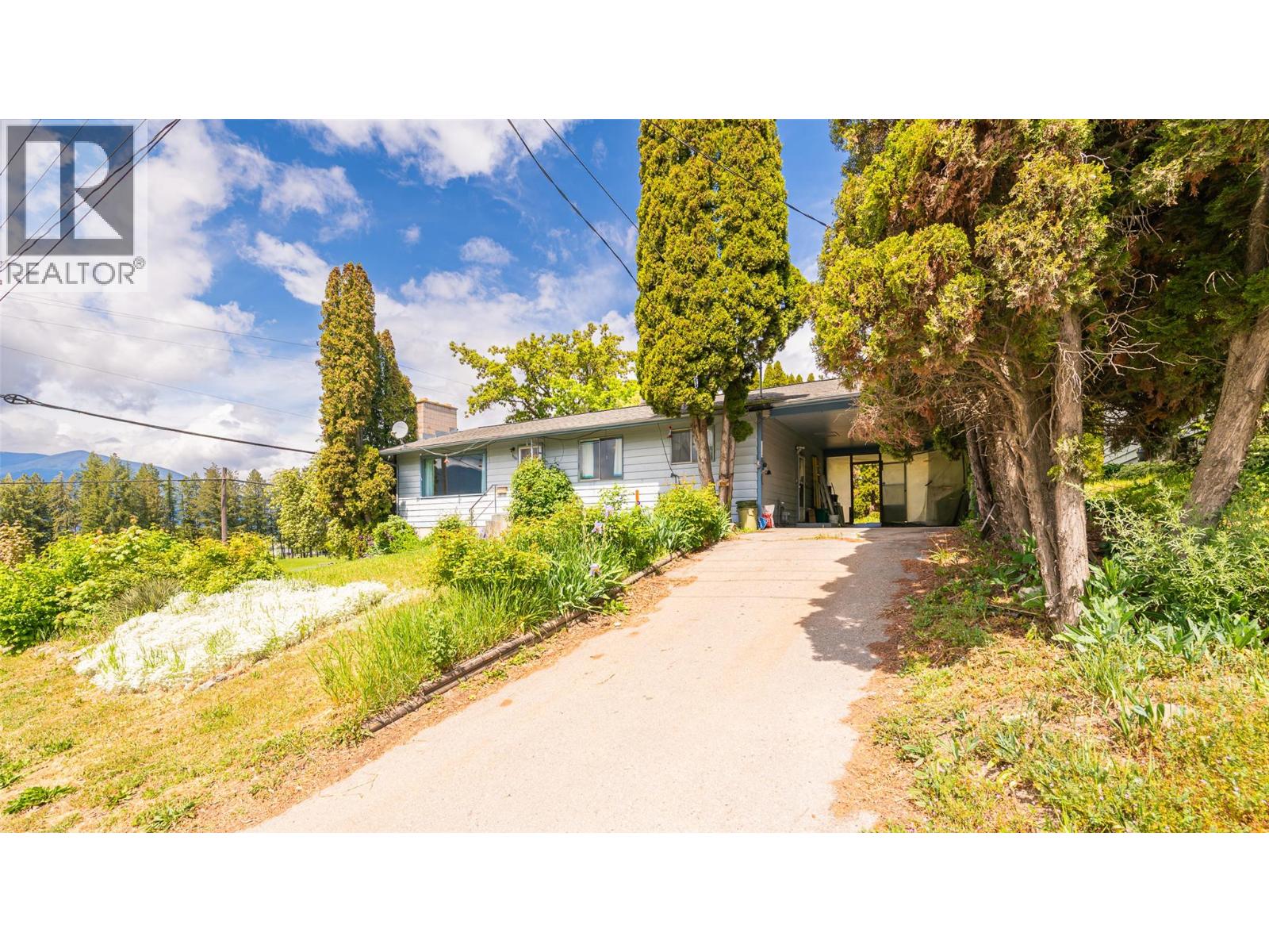 1104 Erickson Street Property Photo 3