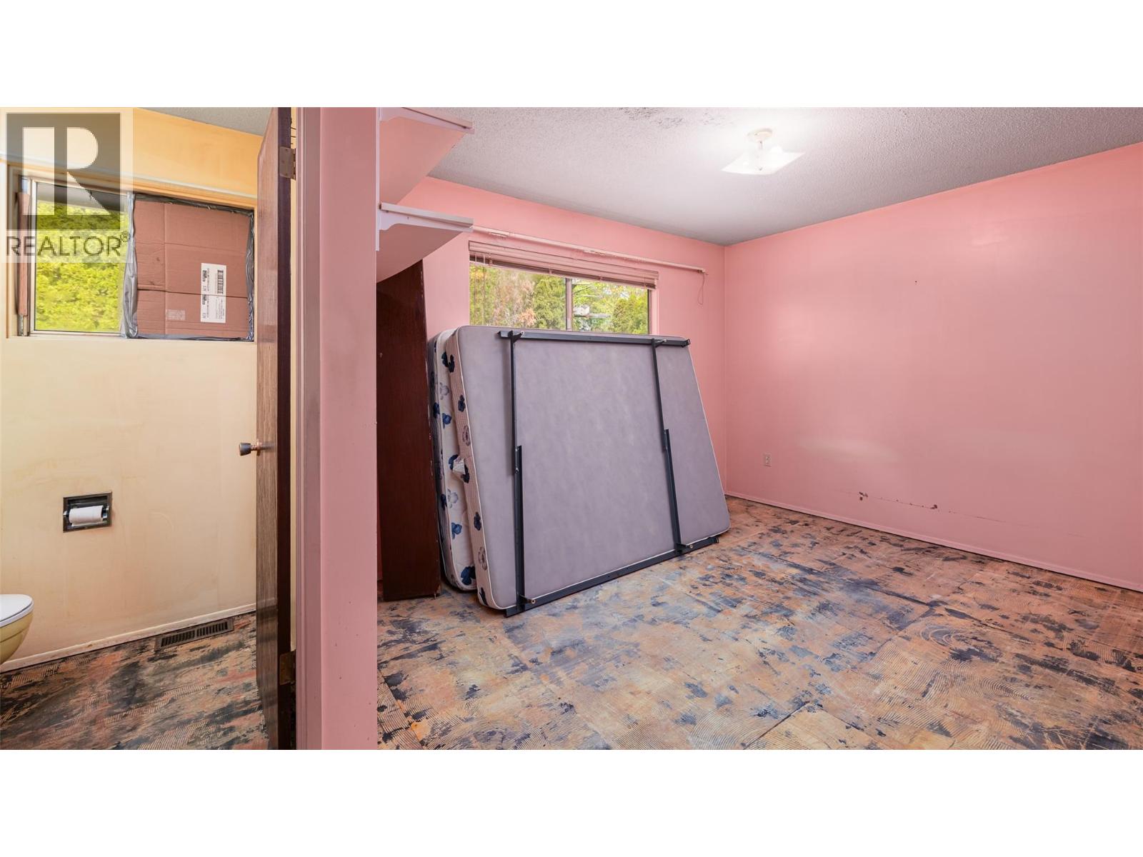 1104 Erickson Street Property Photo 17