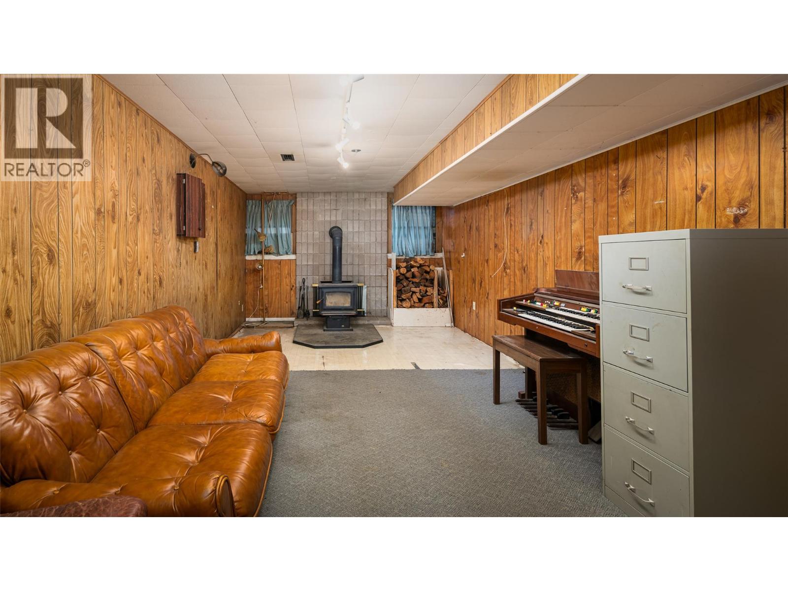 1104 Erickson Street Property Photo 18