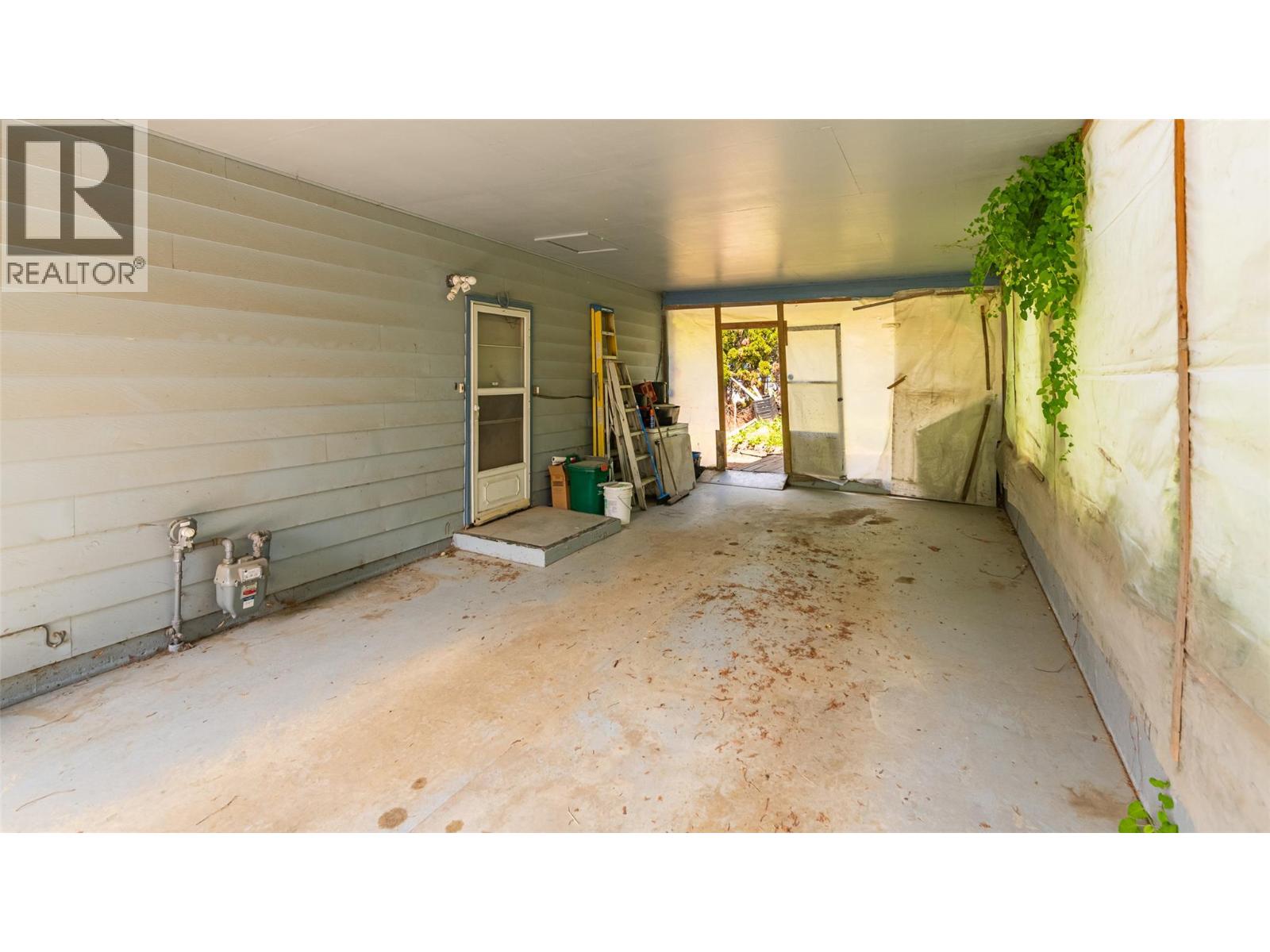 1104 Erickson Street Property Photo 30