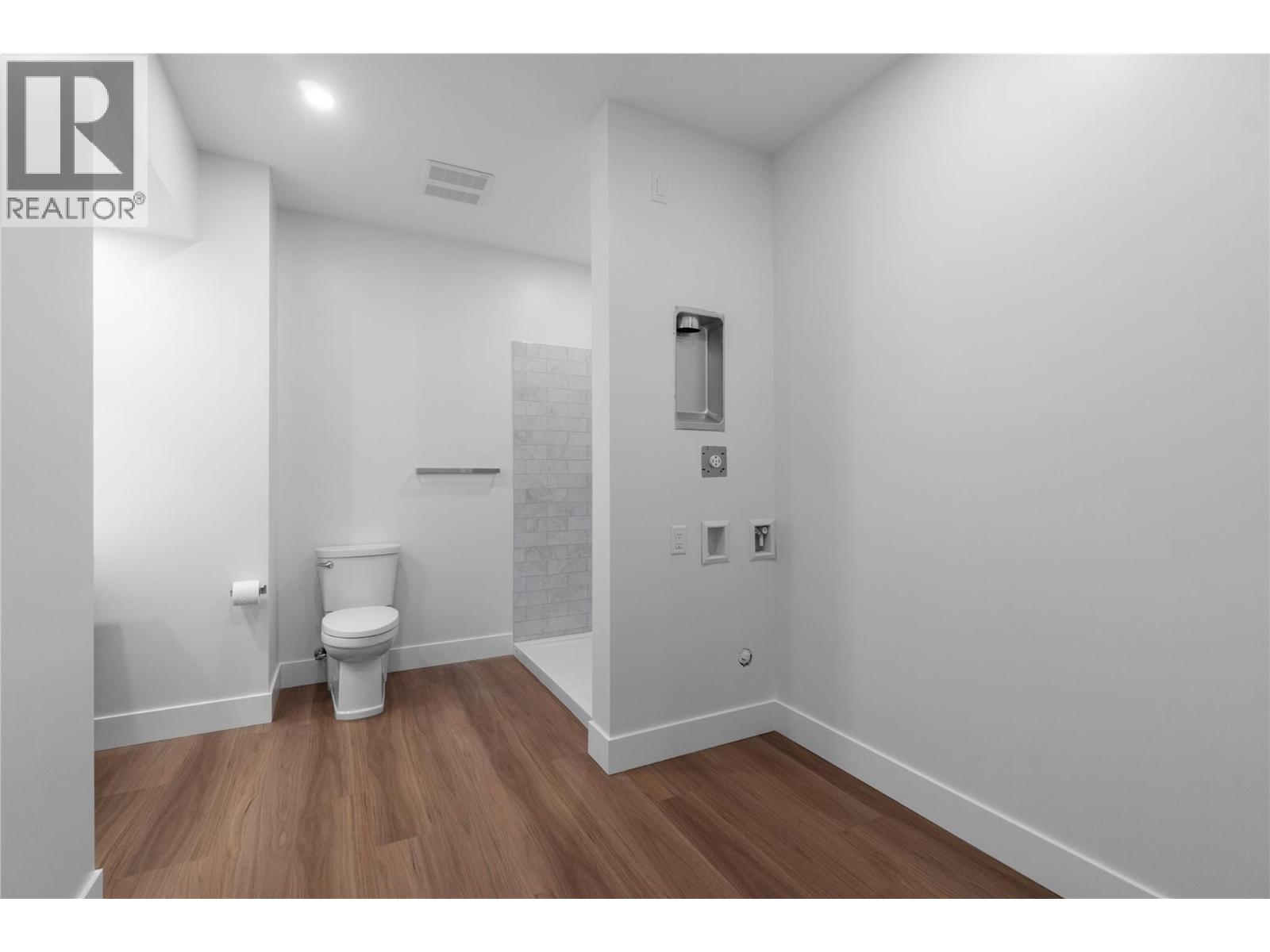 633 9 Street Se Property Photo 47