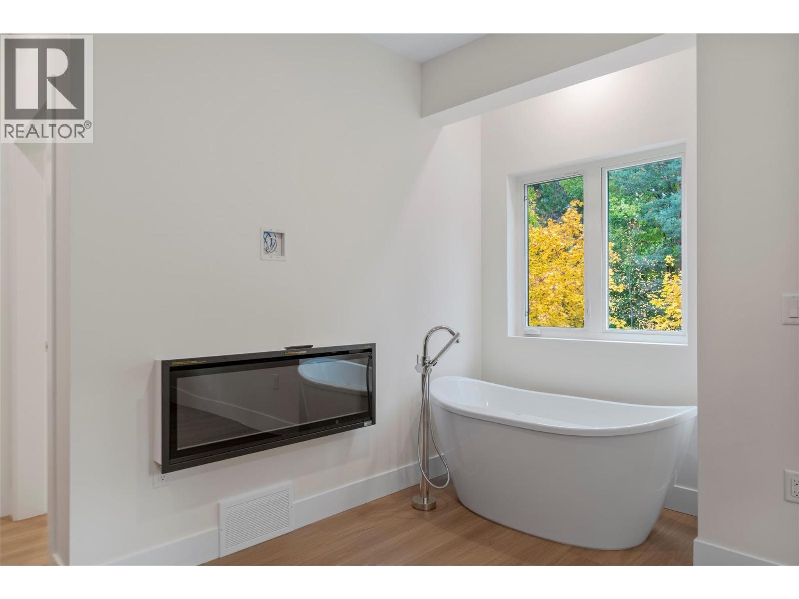 633 9 Street Se Property Photo 64