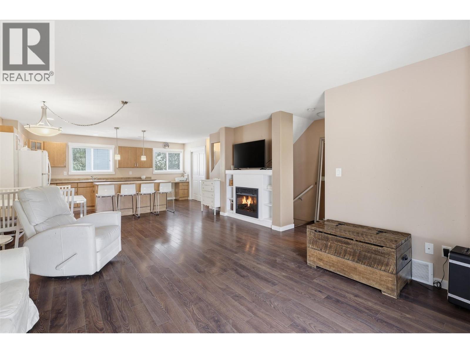 1741 Tranquille Road Unit# 13 Property Photo 8