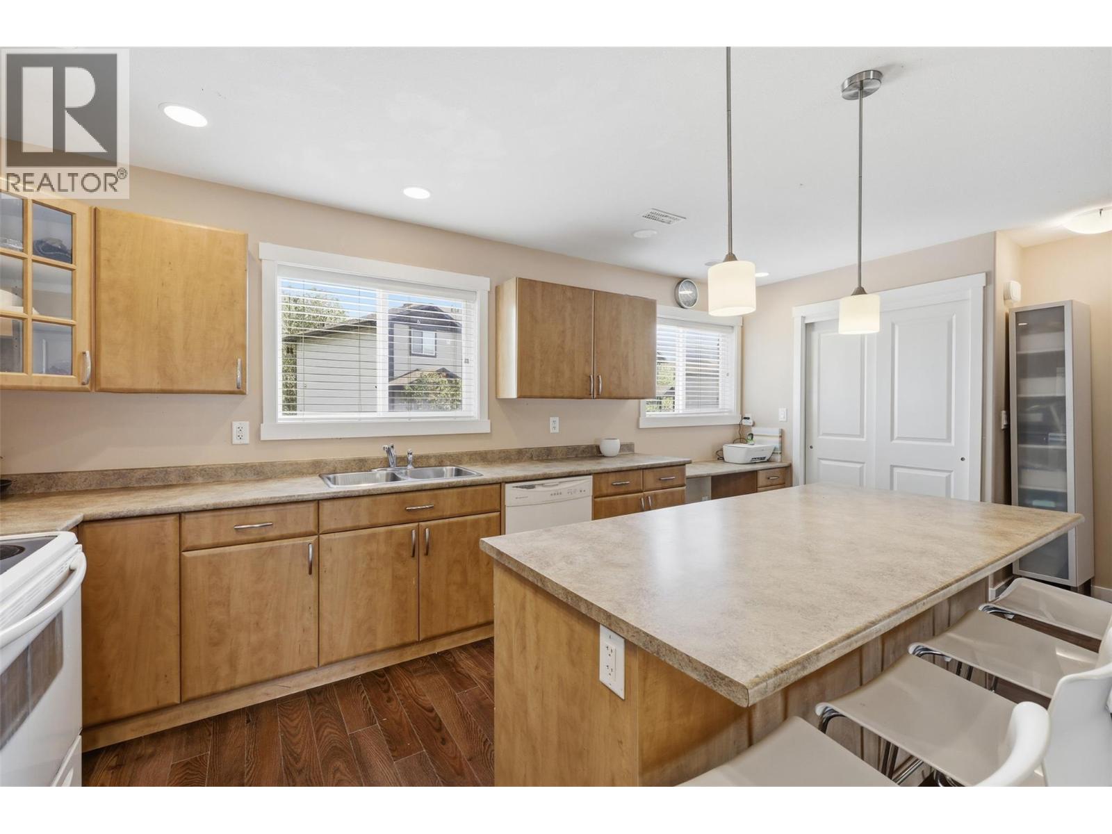 1741 Tranquille Road Unit# 13 Property Photo 12