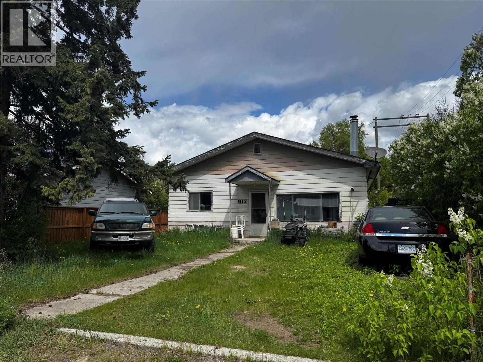 917 12th Street S Property Photo 2