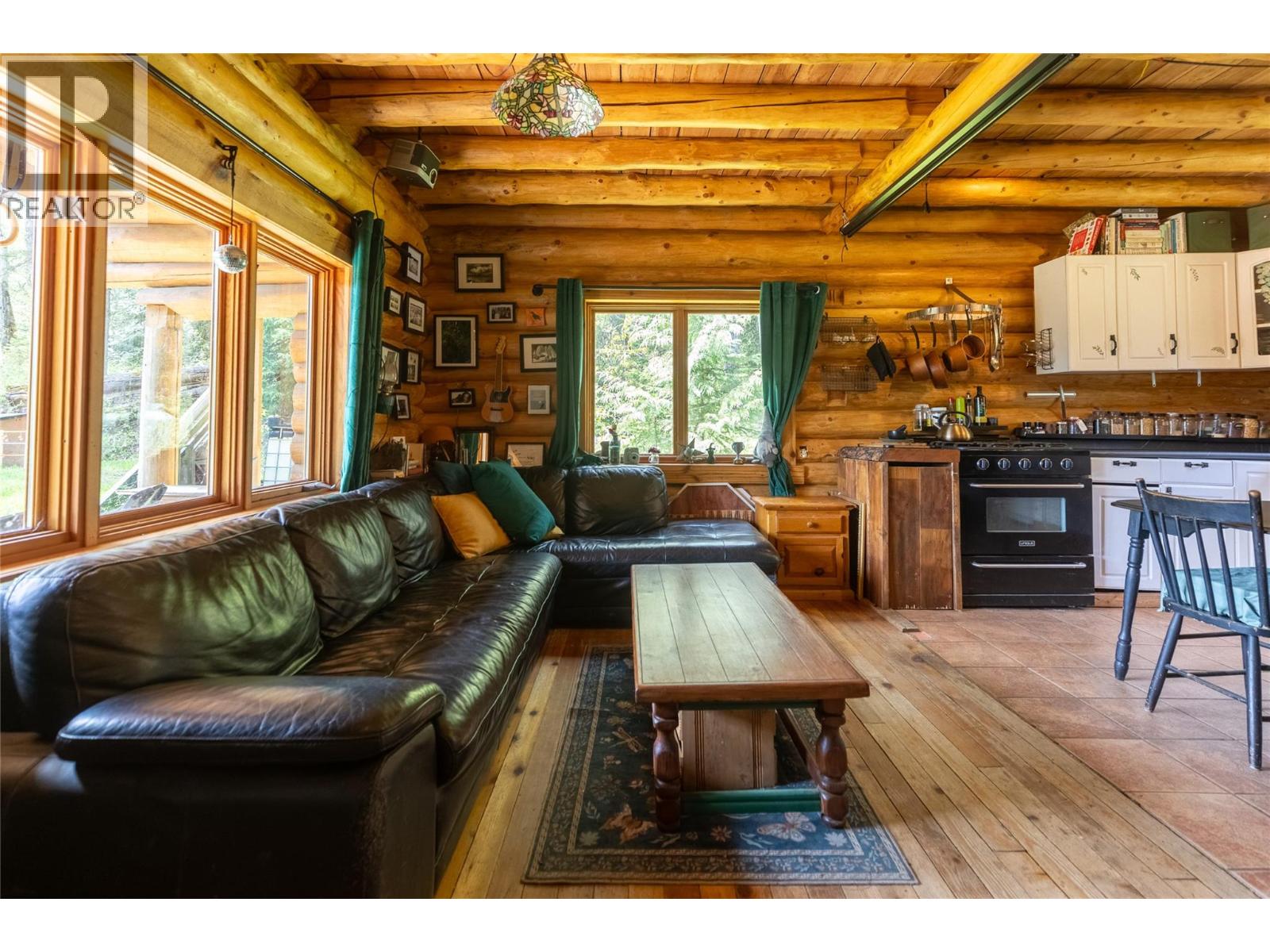 6179 Kubinec Road Property Photo 7
