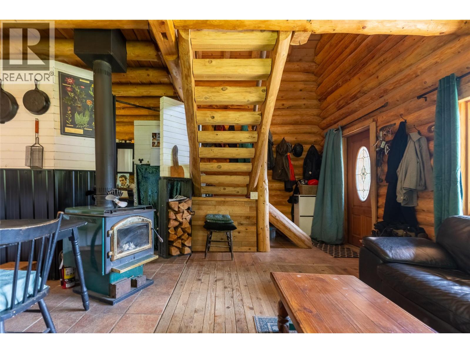 6179 Kubinec Road Property Photo 12