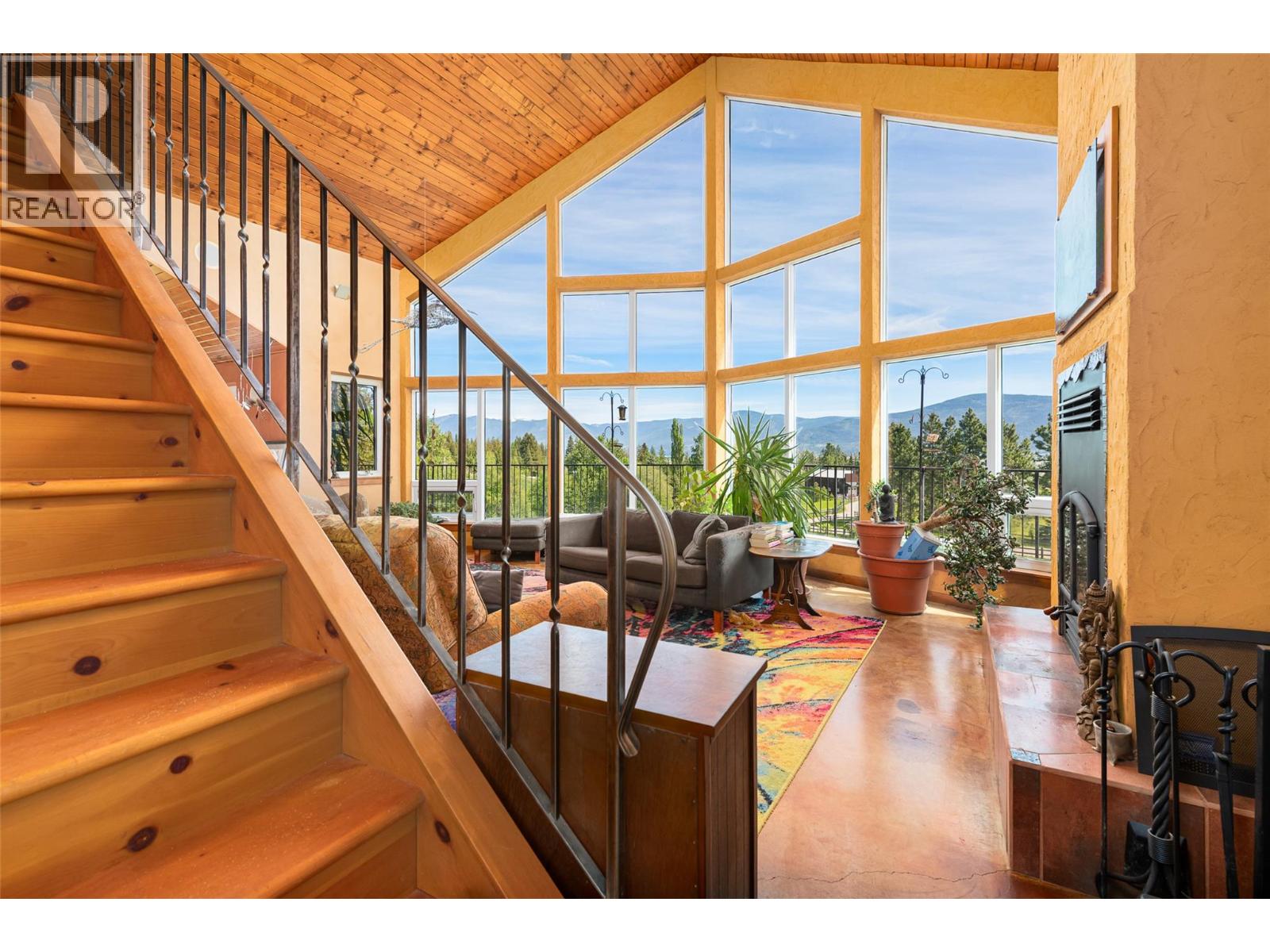 1067 Simmons Road Property Photo 18