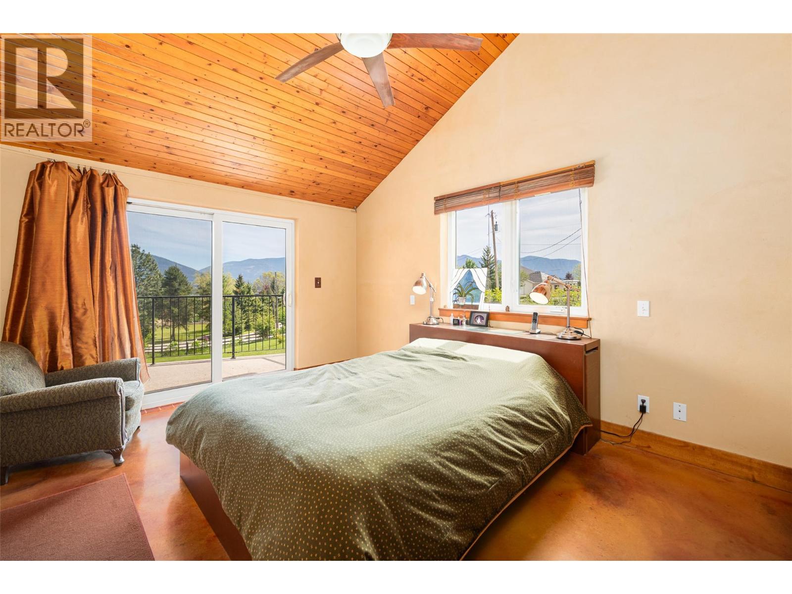 1067 Simmons Road Property Photo 20