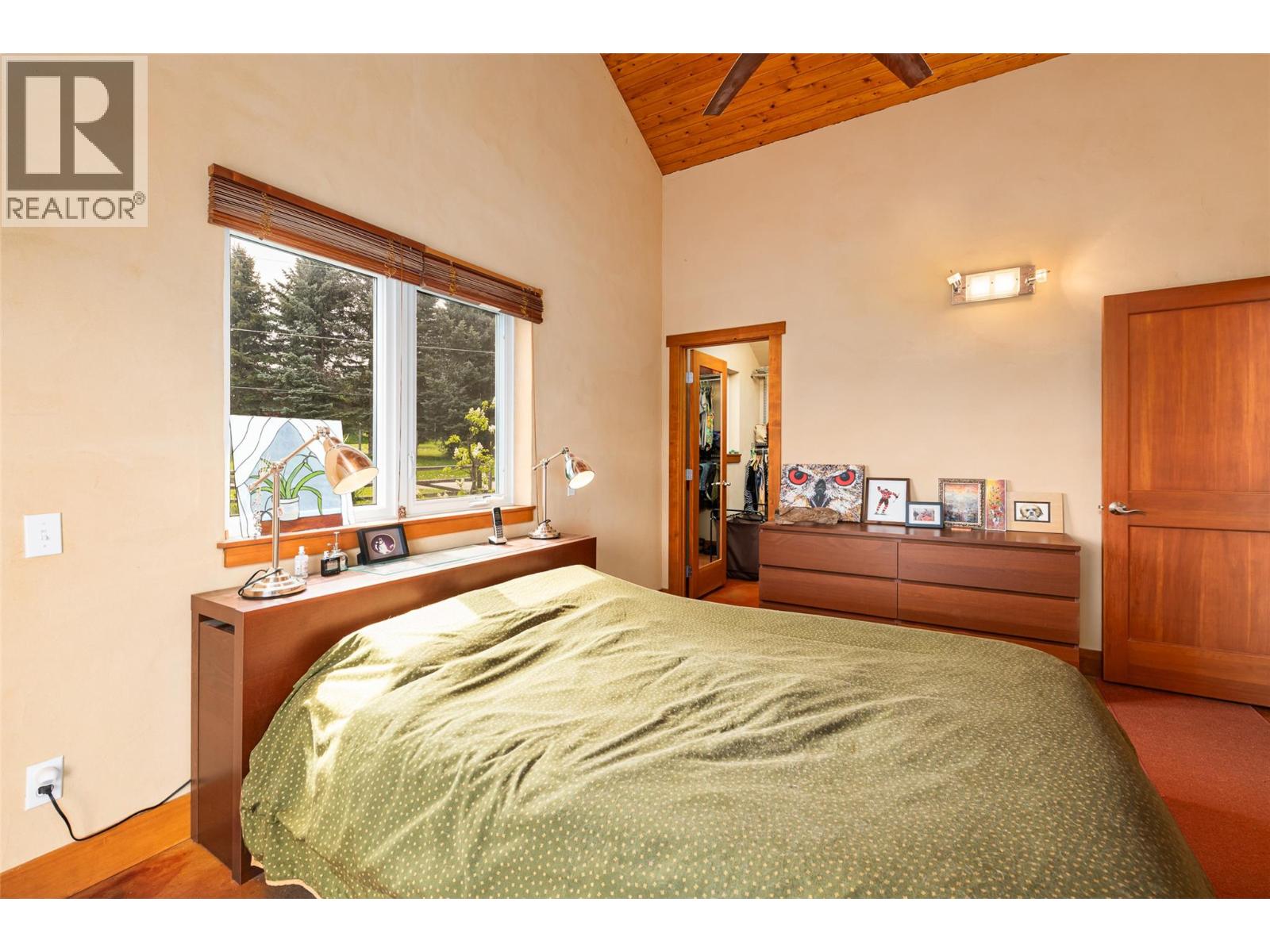 1067 Simmons Road Property Photo 21