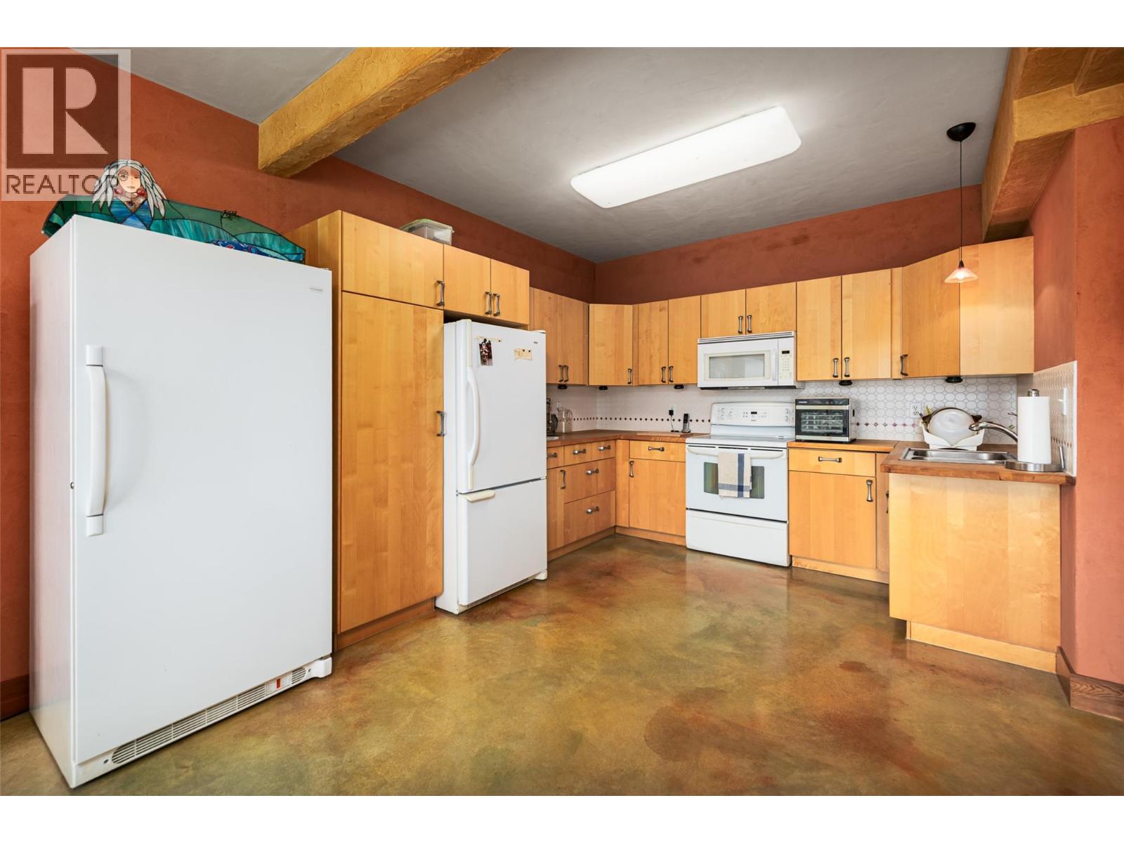 1067 Simmons Road Property Photo 29