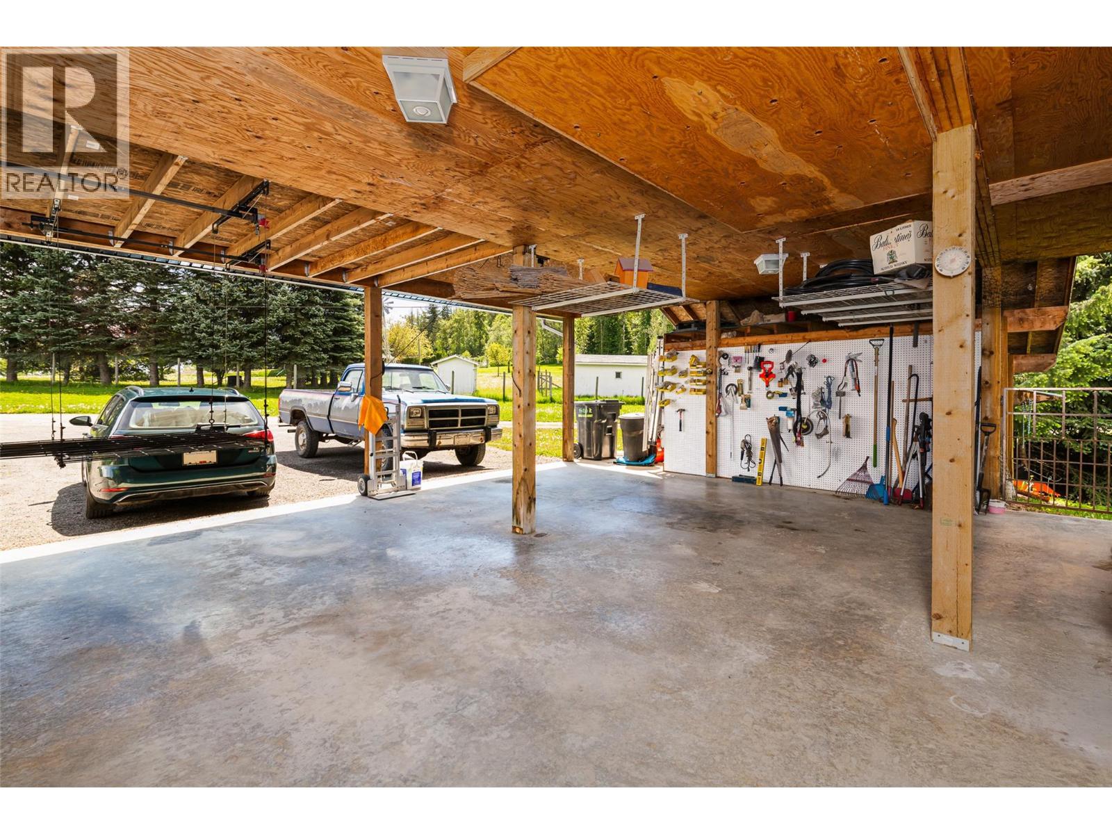 1067 Simmons Road Property Photo 38