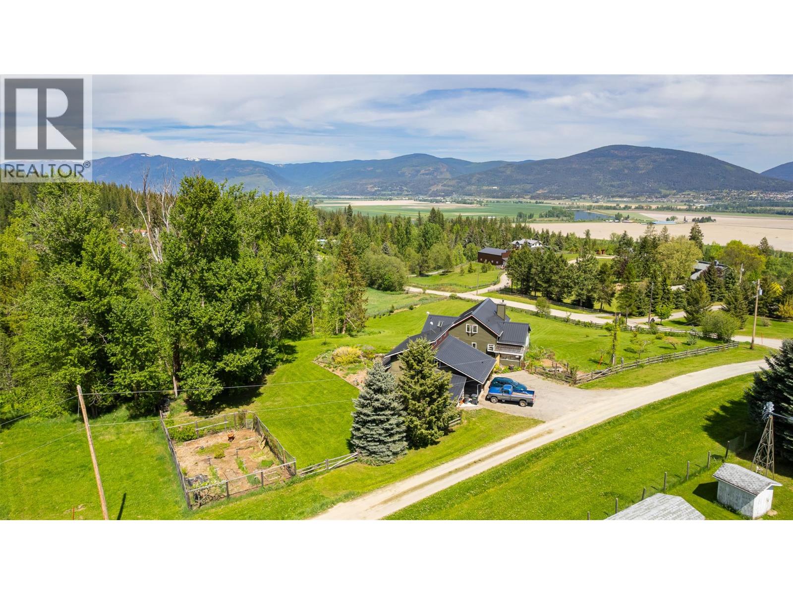 1067 Simmons Road Property Photo 45