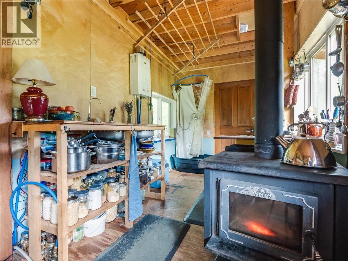 6288 Youngs Road Property Photo 12