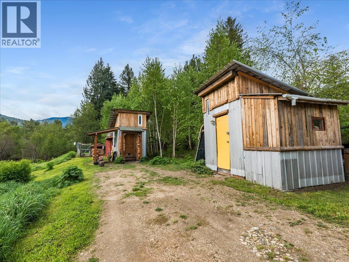 6288 Youngs Road Property Photo 34