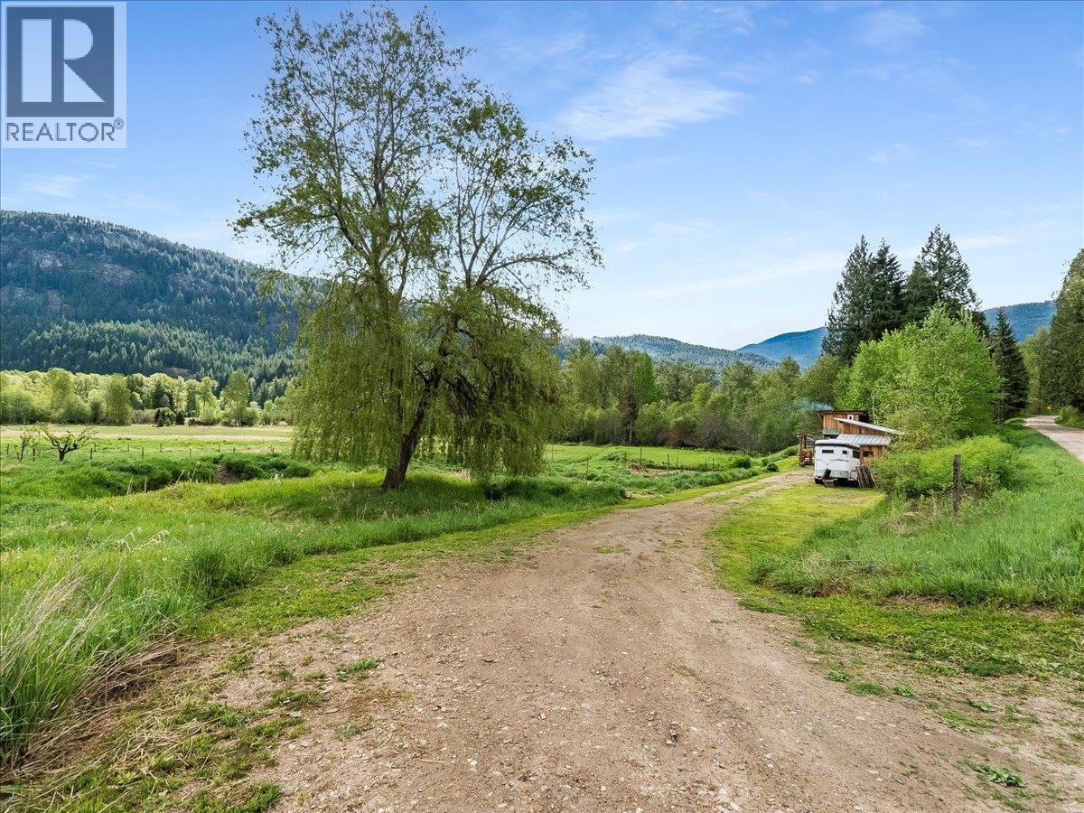 6288 Youngs Road Property Photo 35