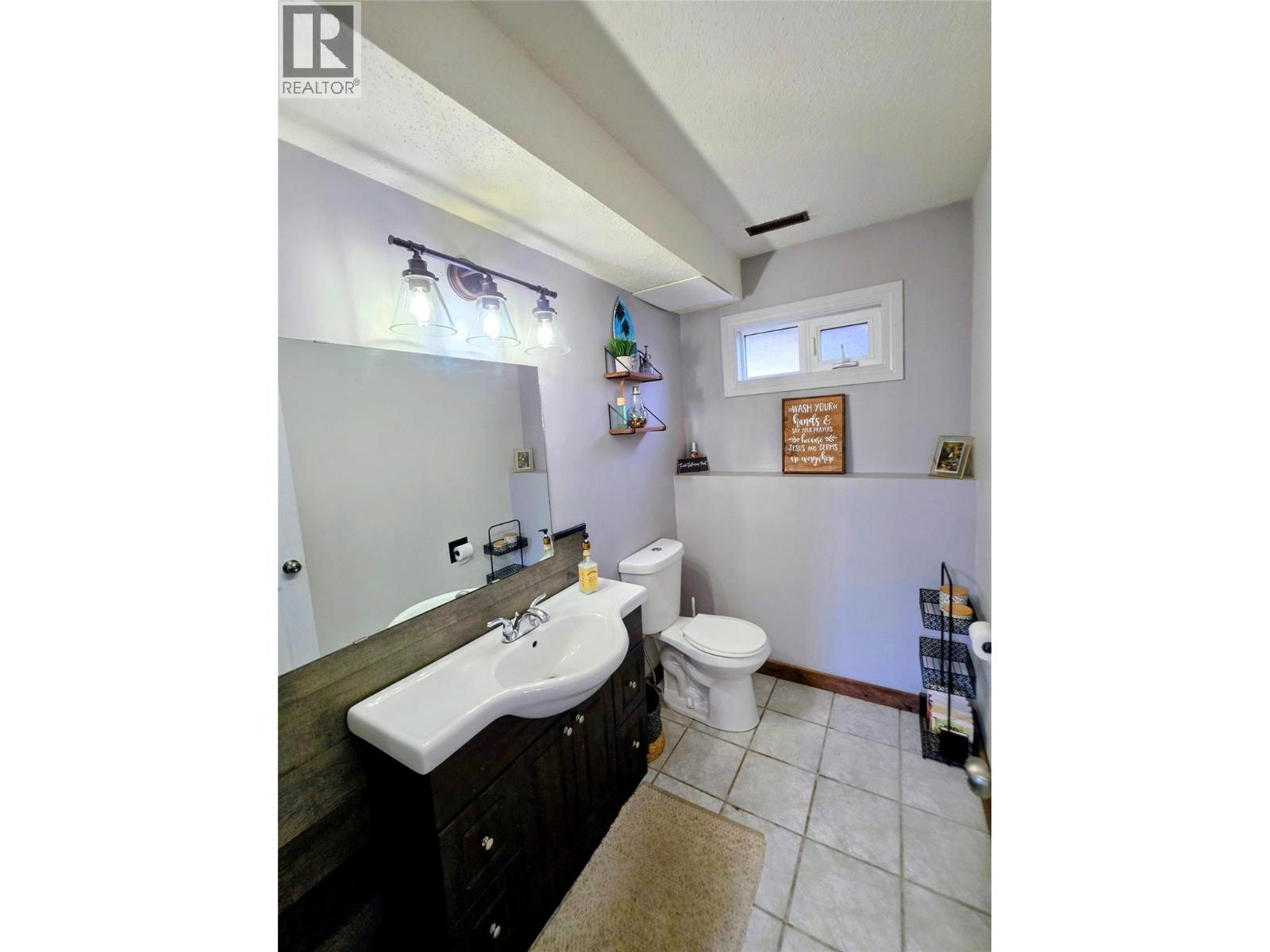 457 Mountain Ash Crescent Property Photo 13
