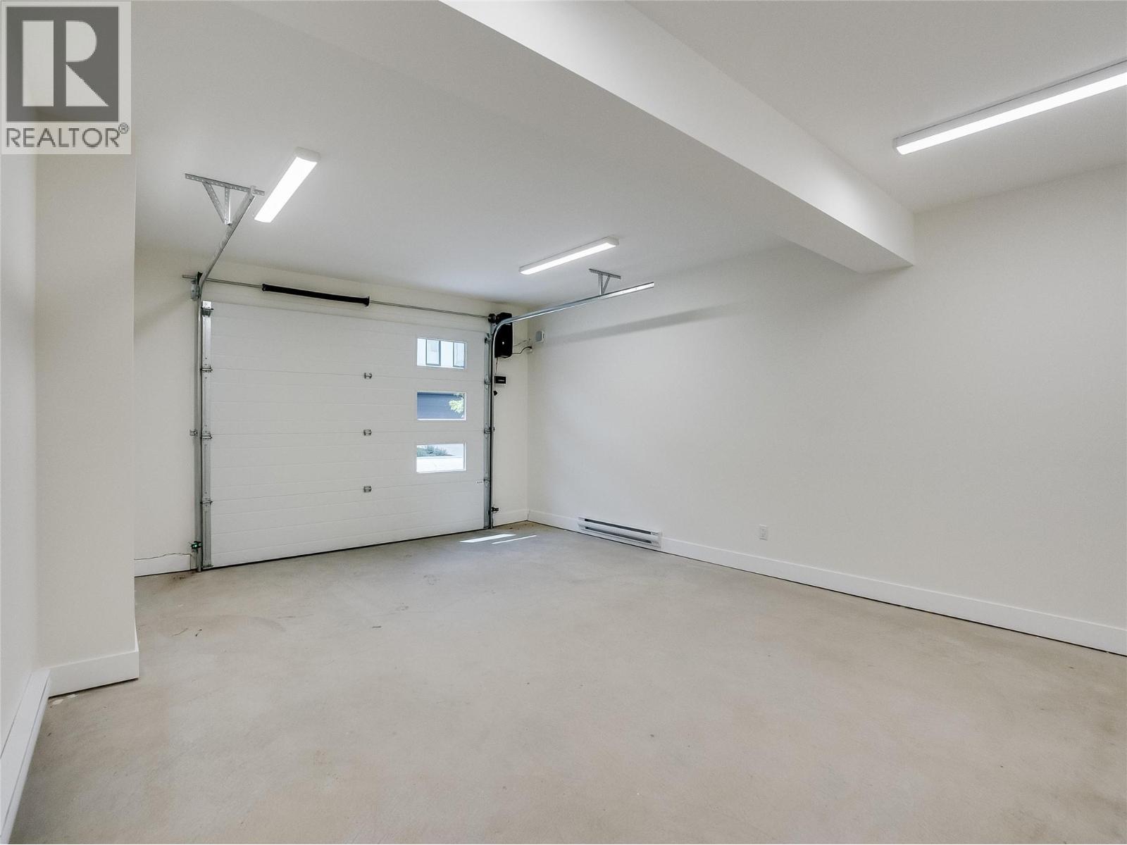 910 Lakeside Drive Unit# 203 Property Photo 6