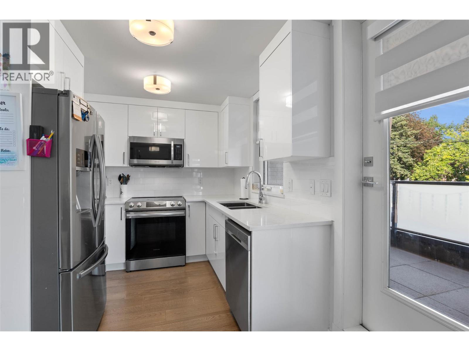 227 Battle Street Unit# 104 Property Photo 6