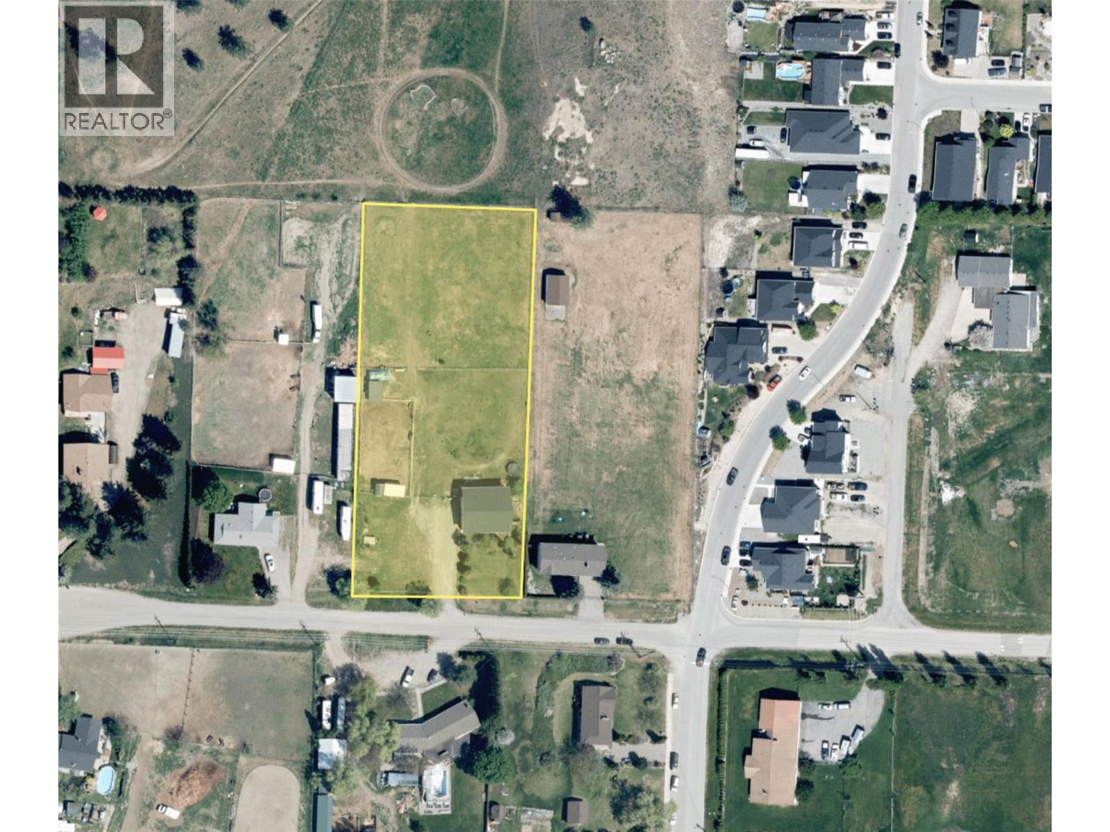 2906 Appaloosa Road Property Photo 4