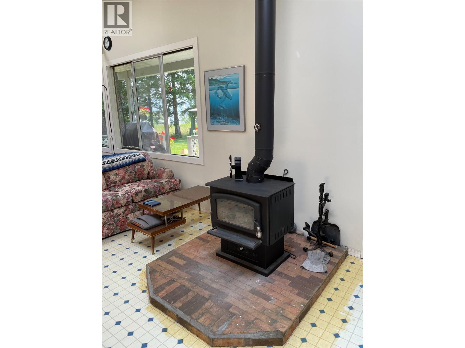 7524 Deer Park Road Property Photo 12