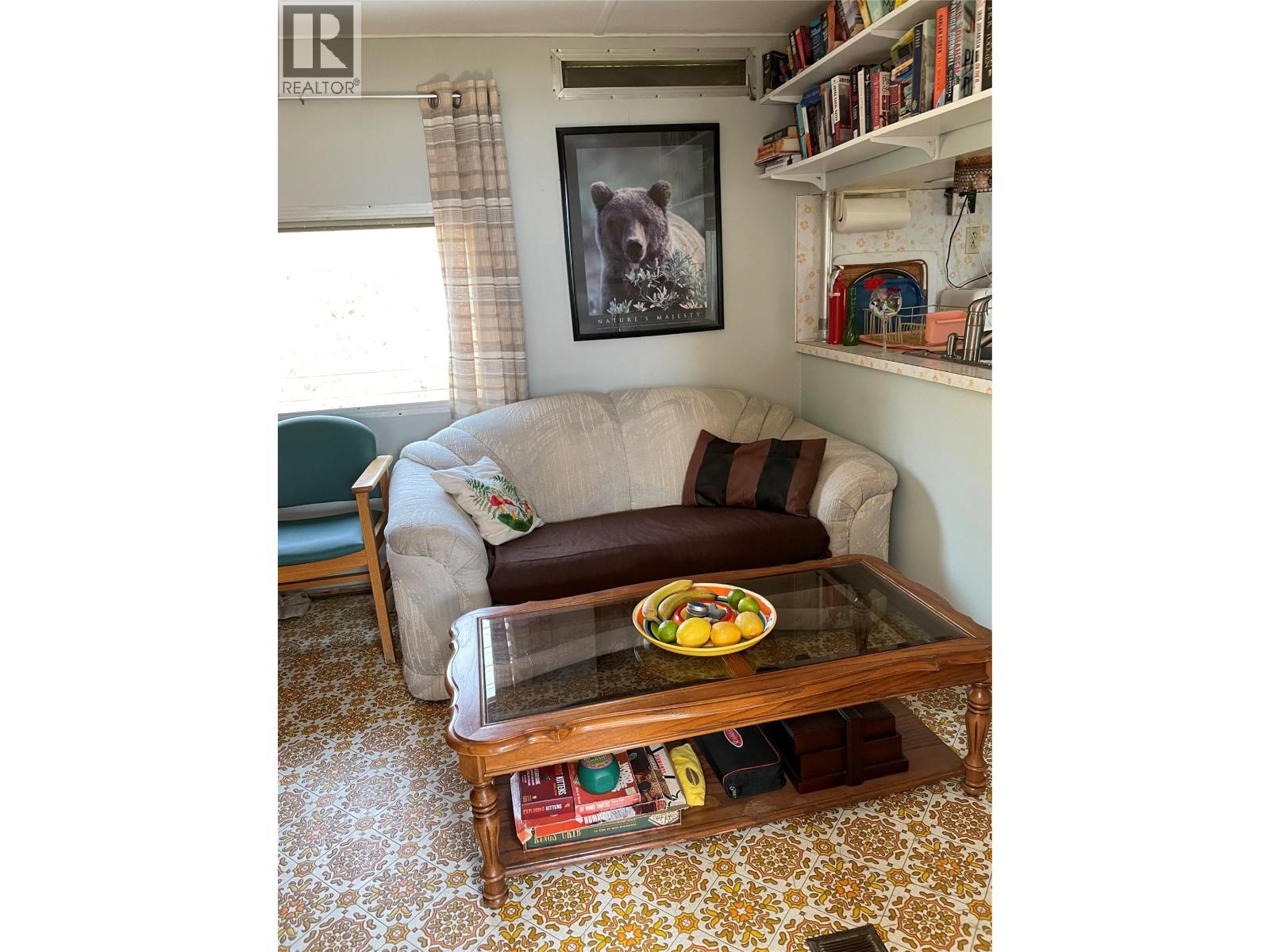 7524 Deer Park Road Property Photo 16